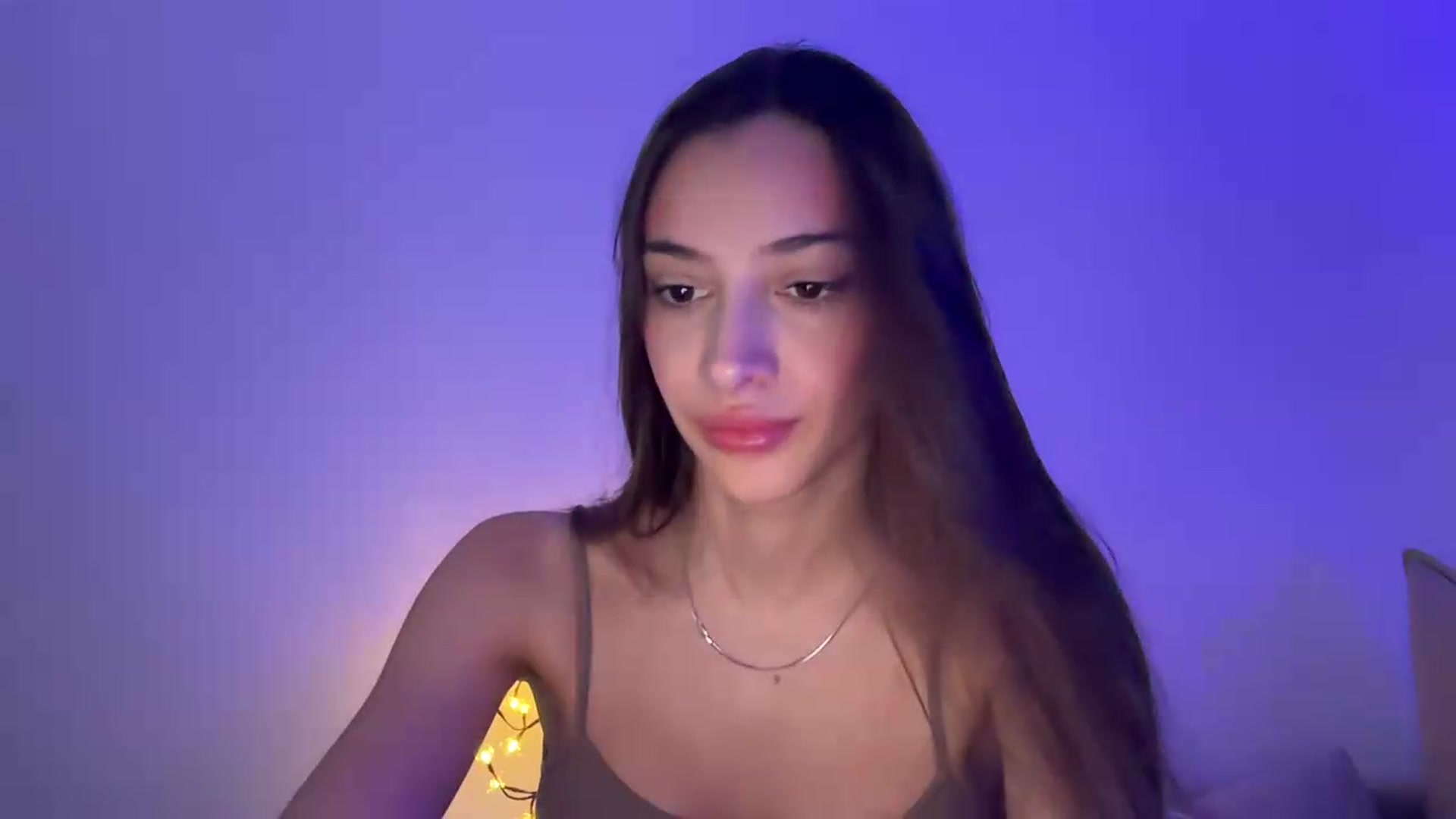 Gallery image thumbnail from MidnightElle's myfreecams stream on, 08/24/2026, 07:51 image 20 of 20