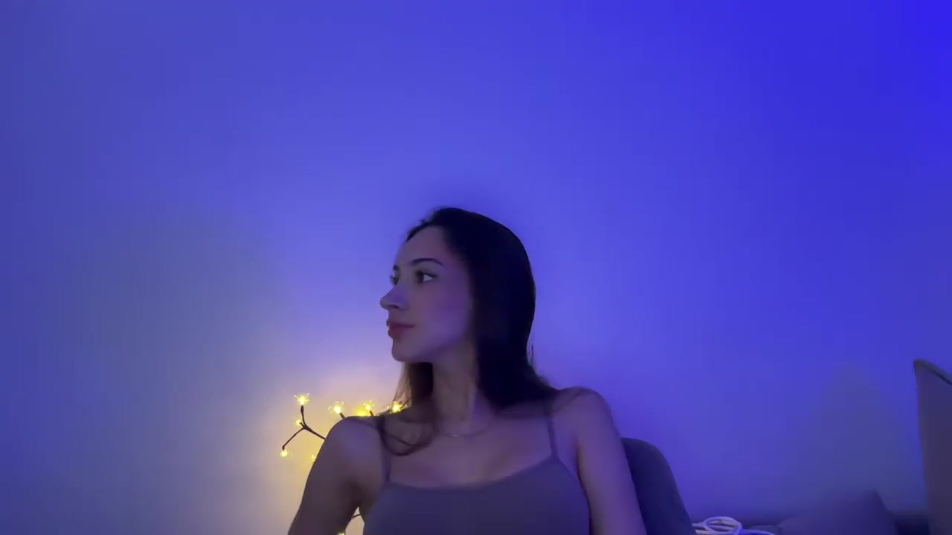 Gallery image thumbnail from MidnightElle's myfreecams stream on, 08/24/2026, 07:51 image 19 of 20