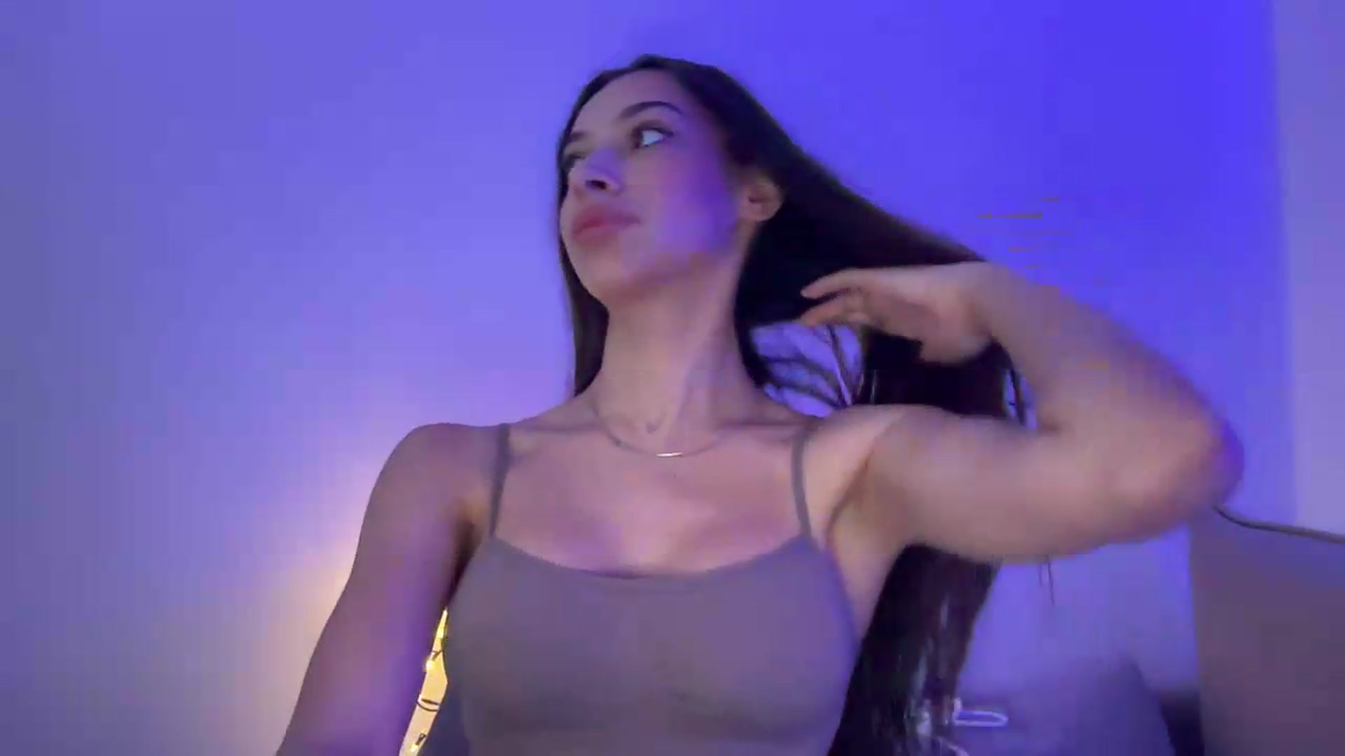 Gallery image thumbnail from MidnightElle's myfreecams stream on, 08/24/2026, 07:51 image 5 of 20