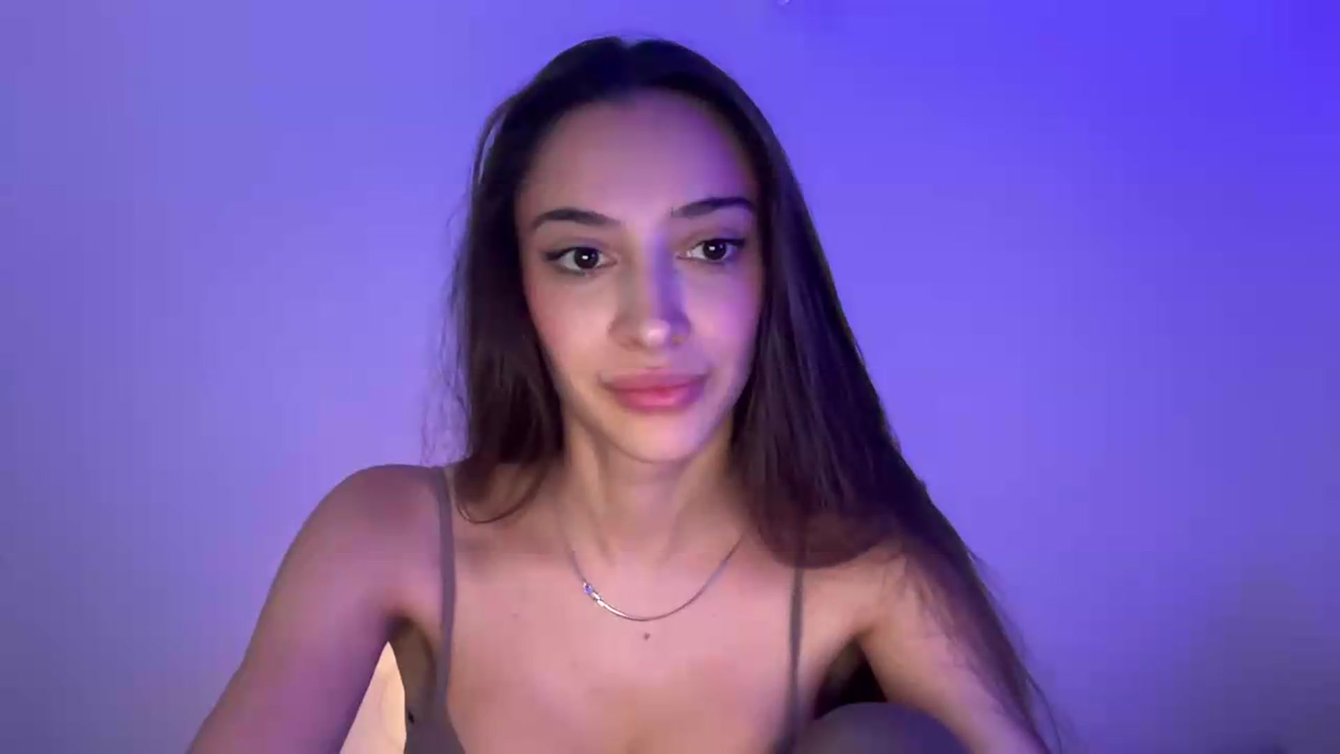 Gallery image thumbnail from MidnightElle's myfreecams stream on, 08/24/2026, 09:40 image 14 of 20