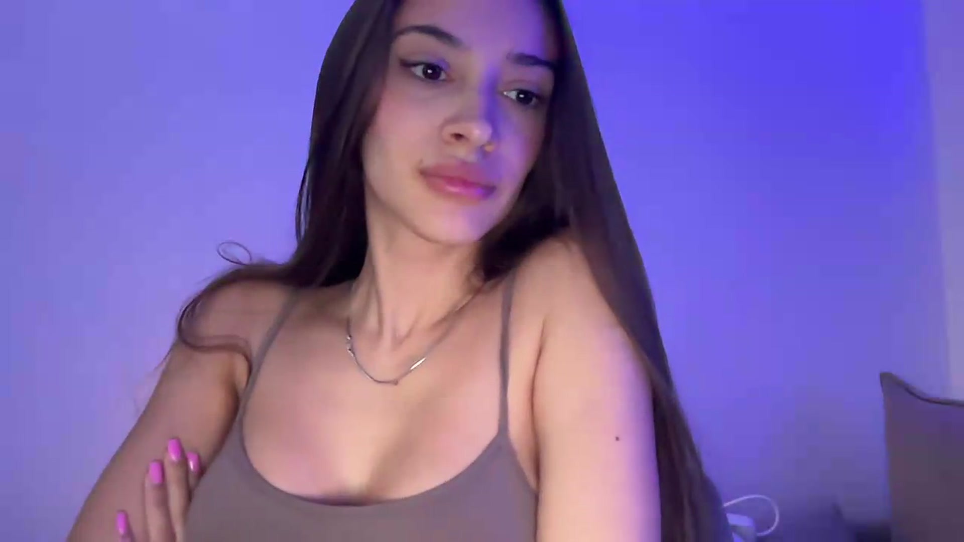Gallery image thumbnail from MidnightElle's myfreecams stream on, 08/24/2026, 10:28 image 6 of 20