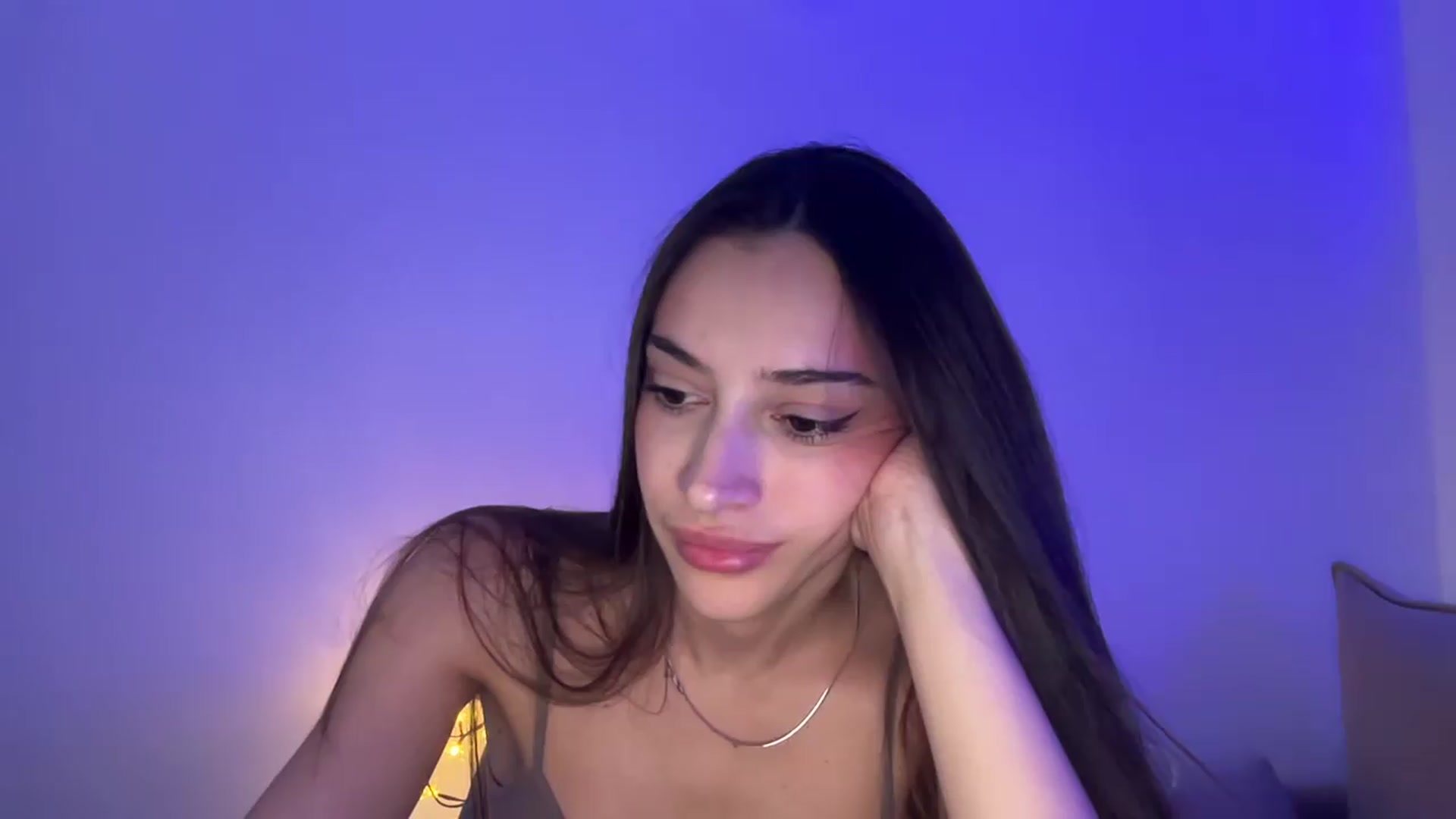 Gallery image thumbnail from MidnightElle's myfreecams stream on, 08/24/2026, 10:28 image 9 of 20
