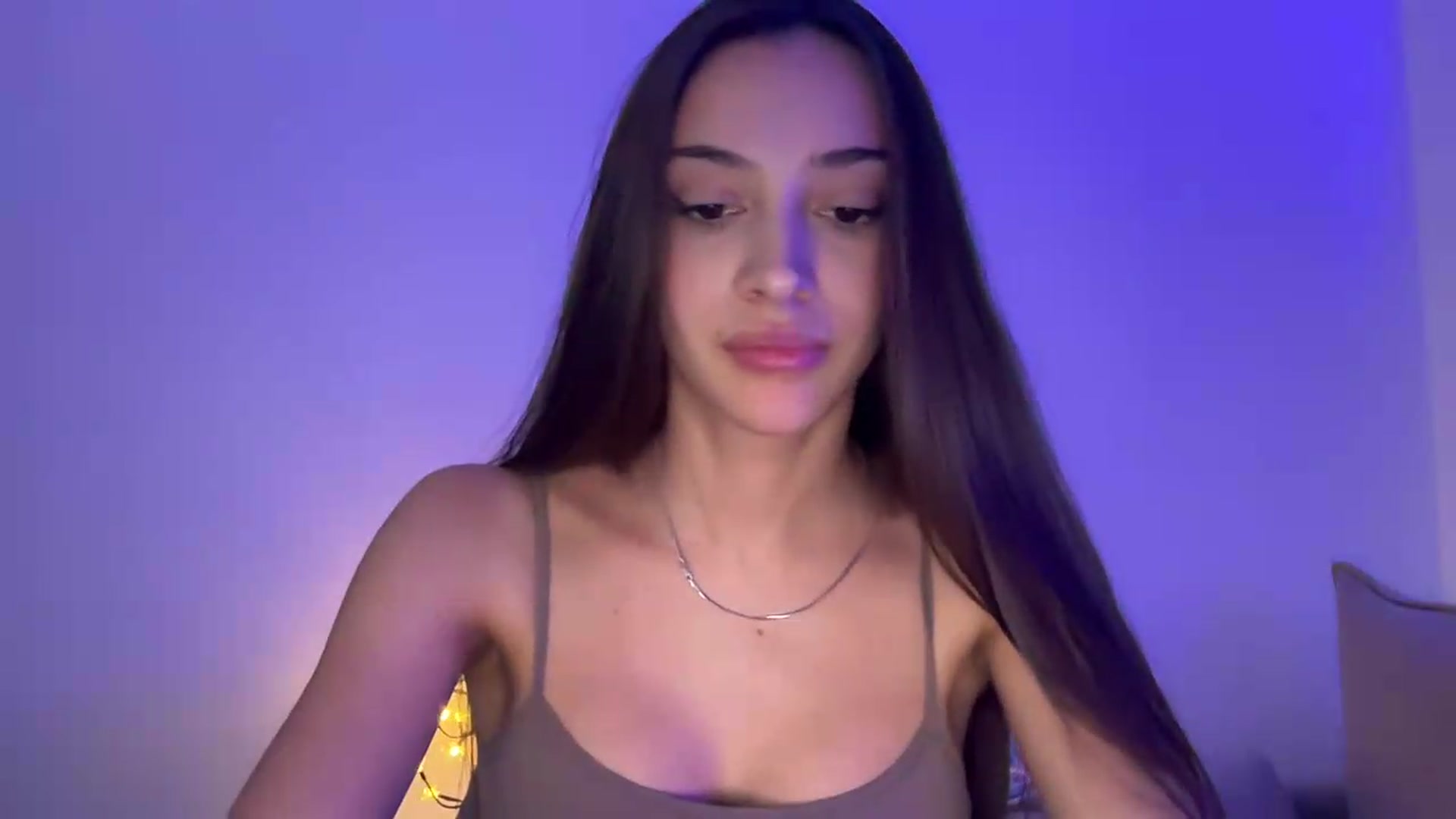 Gallery image thumbnail from MidnightElle's myfreecams stream on, 08/24/2026, 10:28 image 13 of 20