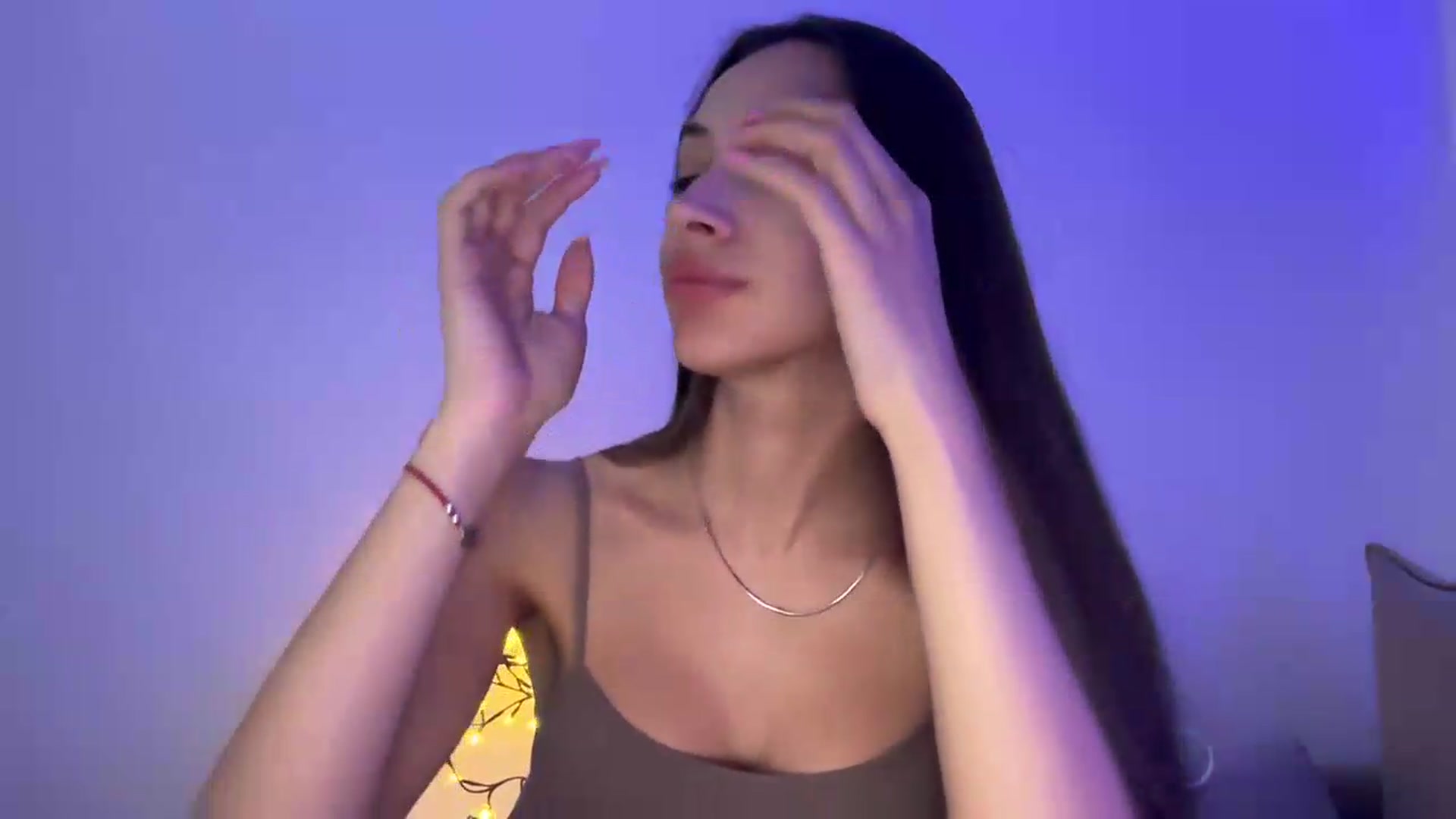 Gallery image thumbnail from MidnightElle's myfreecams stream on, 08/24/2026, 11:49 image 11 of 20