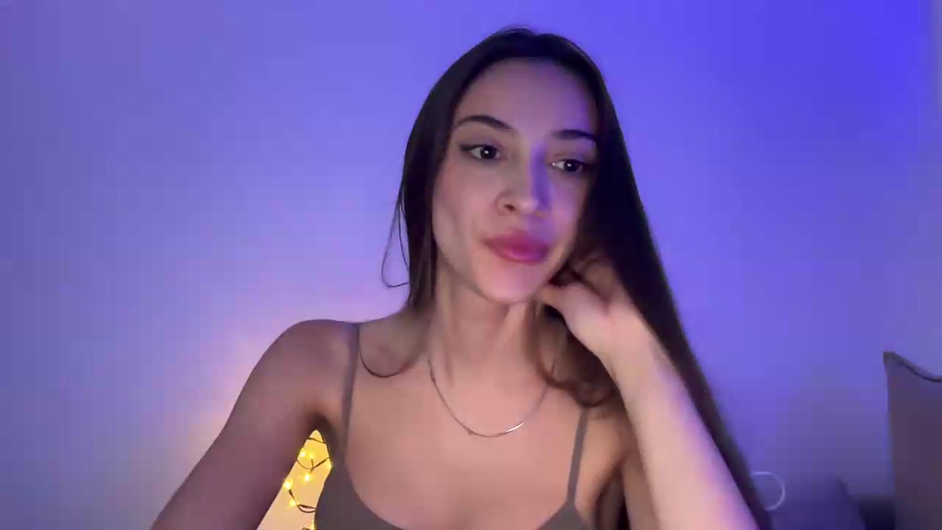 Gallery image thumbnail from MidnightElle's myfreecams stream on, 08/24/2026, 11:49 image 7 of 20