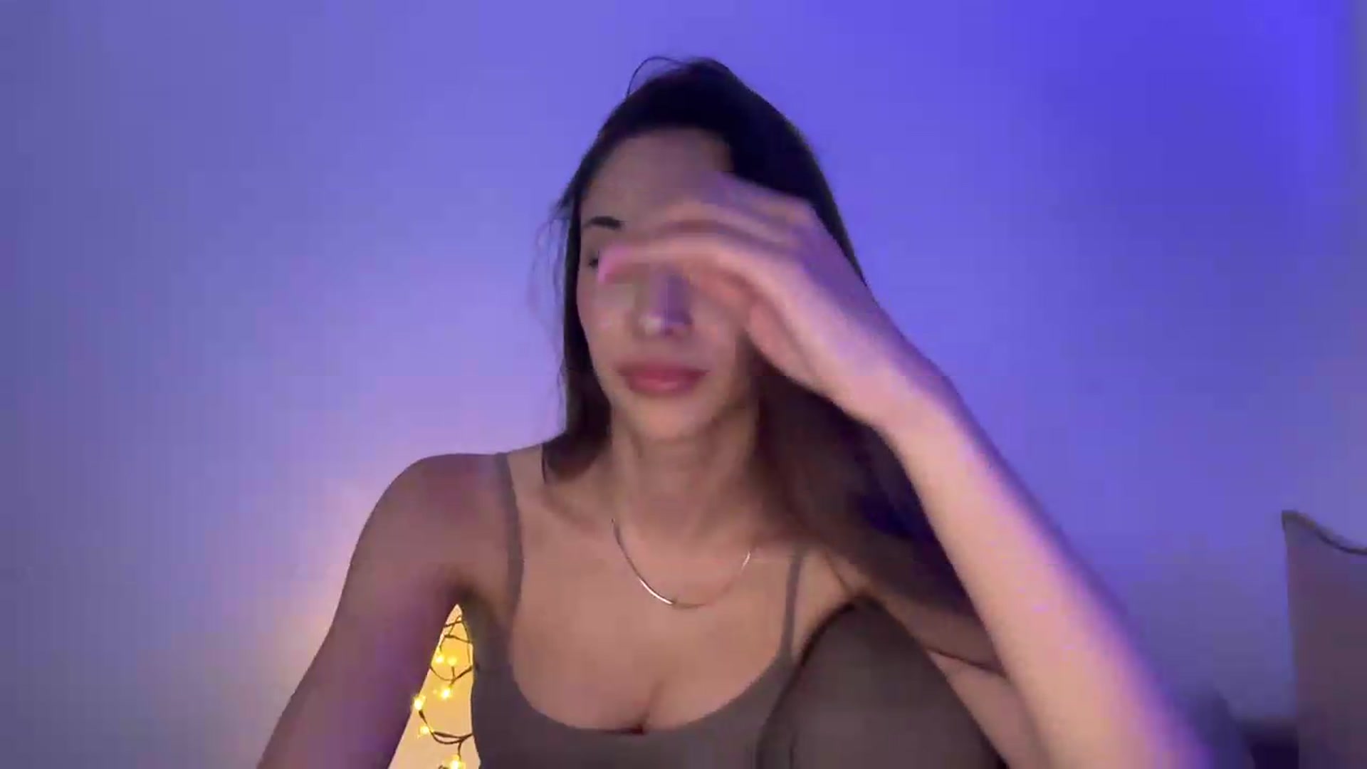 Gallery image thumbnail from MidnightElle's myfreecams stream on, 08/24/2026, 11:49 image 18 of 20