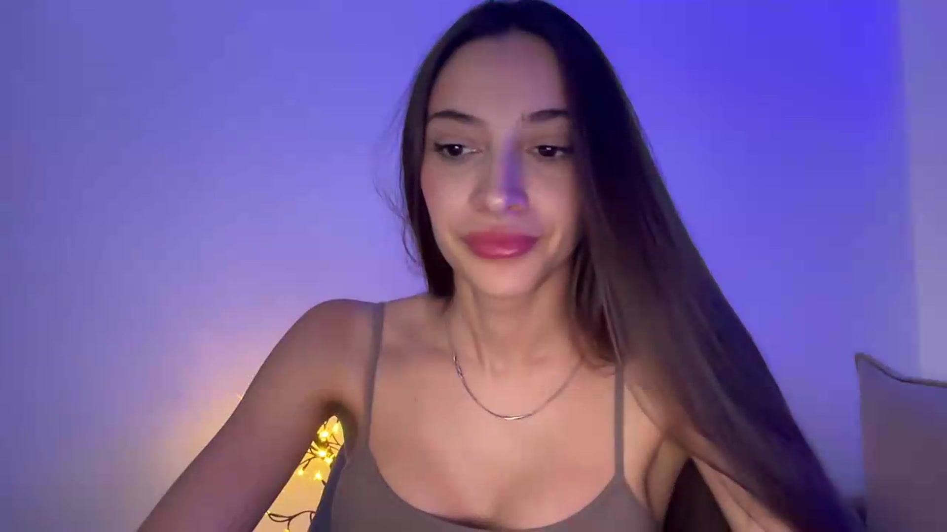 Gallery image thumbnail from MidnightElle's myfreecams stream on, 08/24/2026, 11:49 image 3 of 20