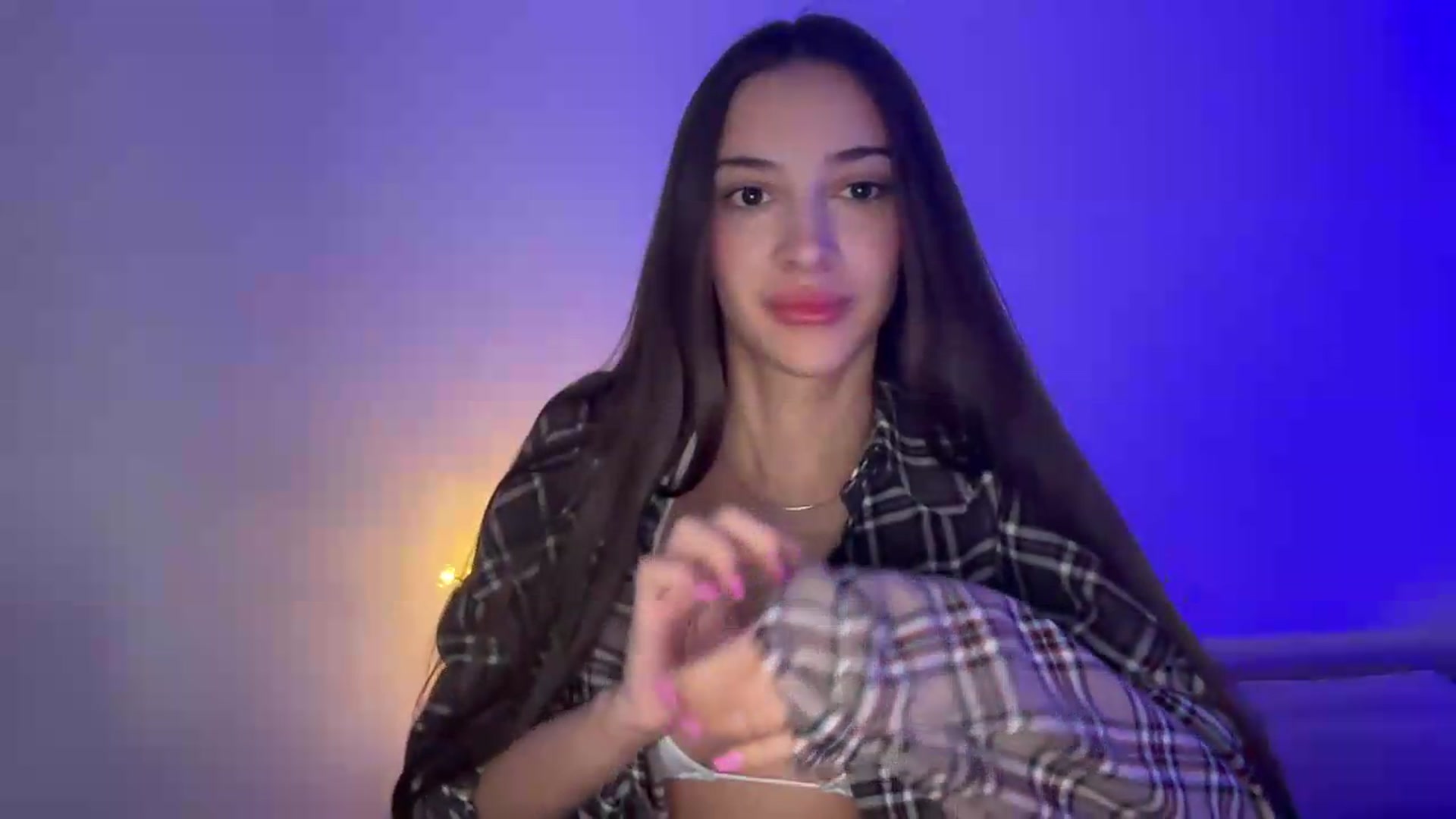Gallery image thumbnail from MidnightElle's myfreecams stream on, 08/27/2026, 08:24 image 2 of 20