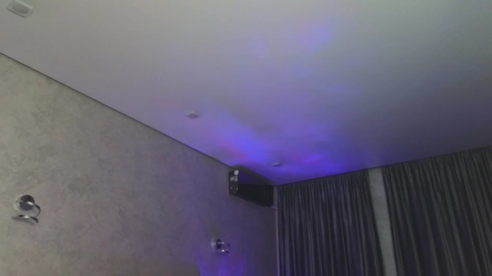Gallery image thumbnail from MidnightK_'s myfreecams stream on, 03/26/2025, 19:51 image 16 of 20