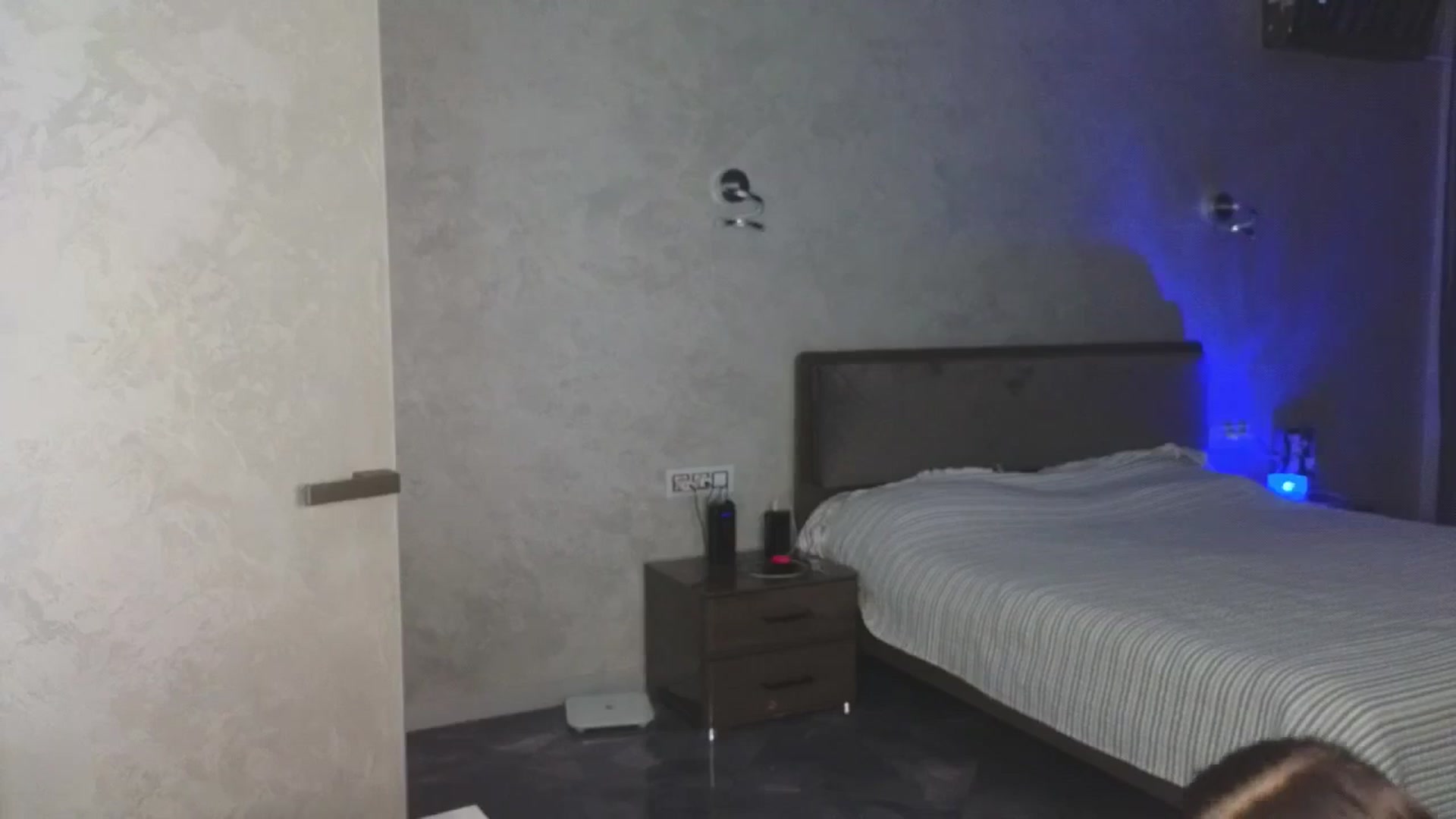 Gallery image thumbnail from MidnightK_'s myfreecams stream on, 03/31/2025, 18:32 image 7 of 20