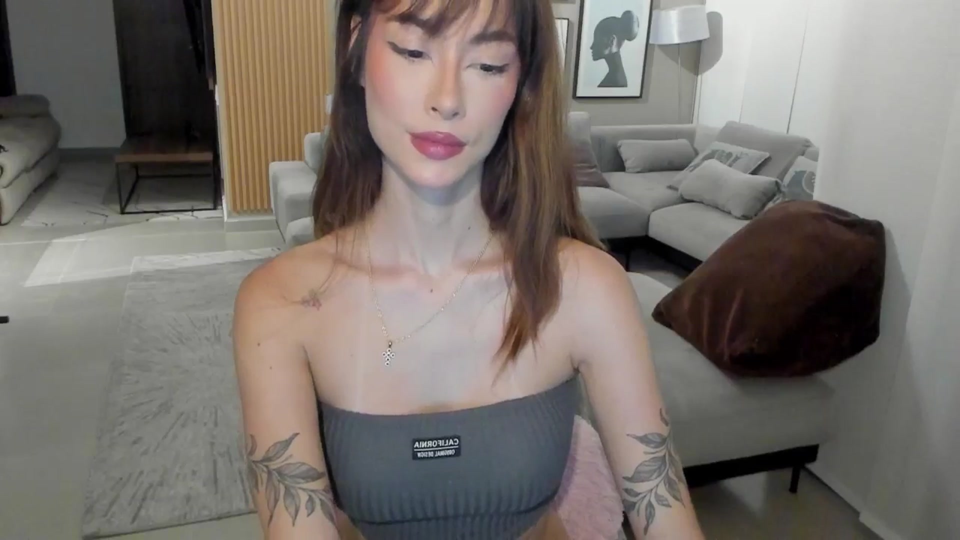 Gallery image thumbnail from MidnightLust_'s myfreecams stream on, 03/27/2025, 03:23 image 2 of 20