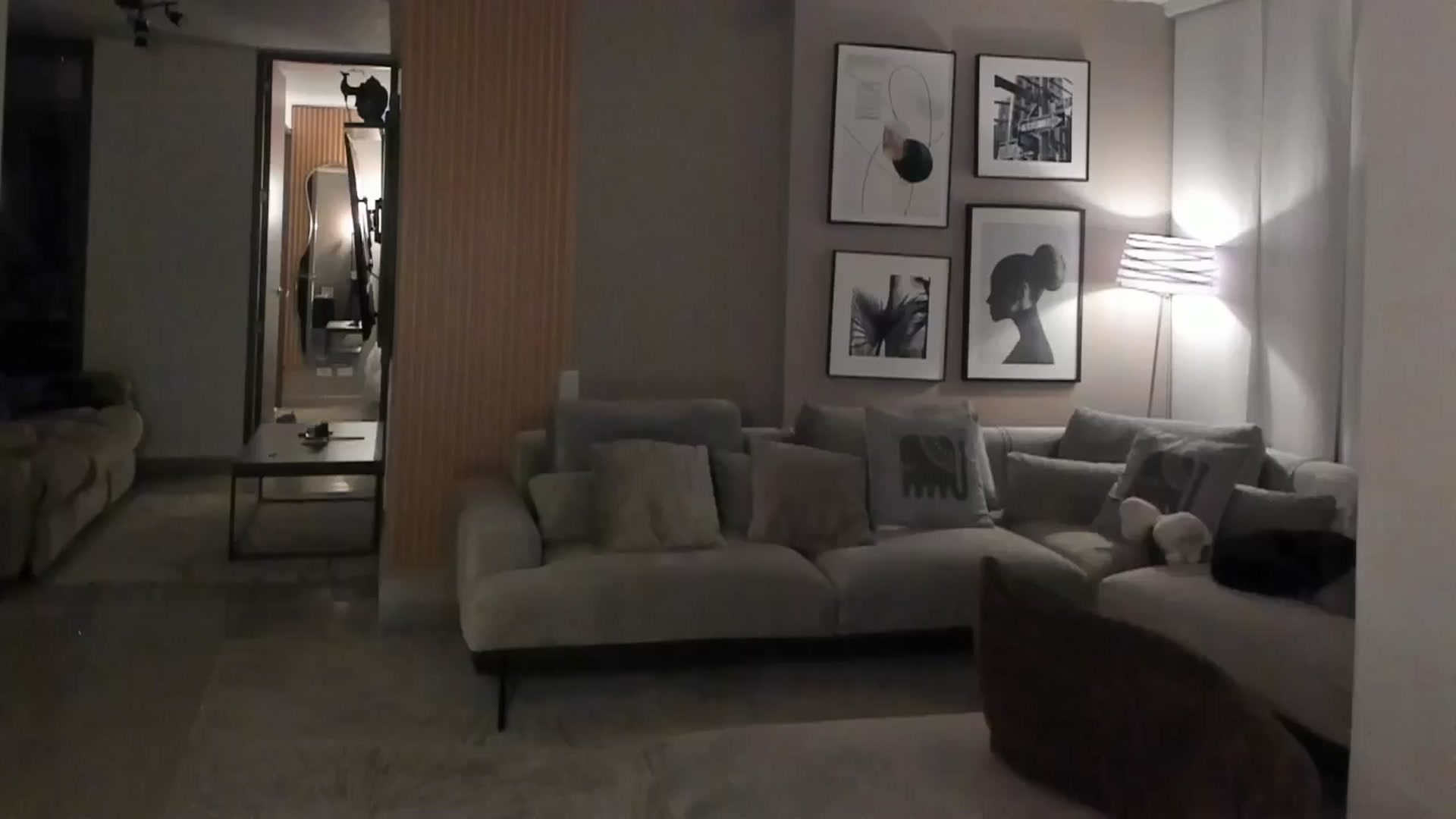 Gallery image thumbnail from MidnightLust_'s myfreecams stream on, 04/25/2025, 05:15 image 5 of 20