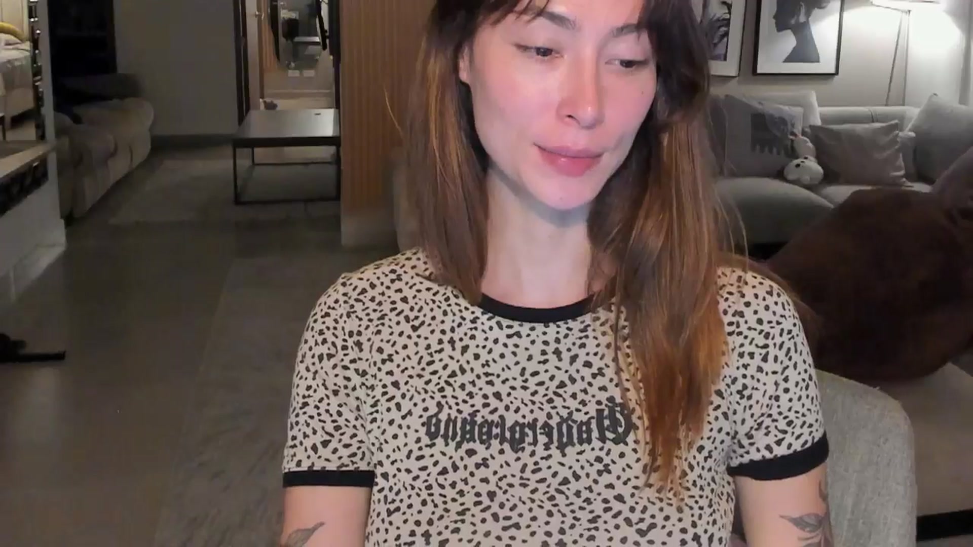 Gallery image thumbnail from MidnightLust_'s myfreecams stream on, 05/05/2025, 04:25 image 13 of 20