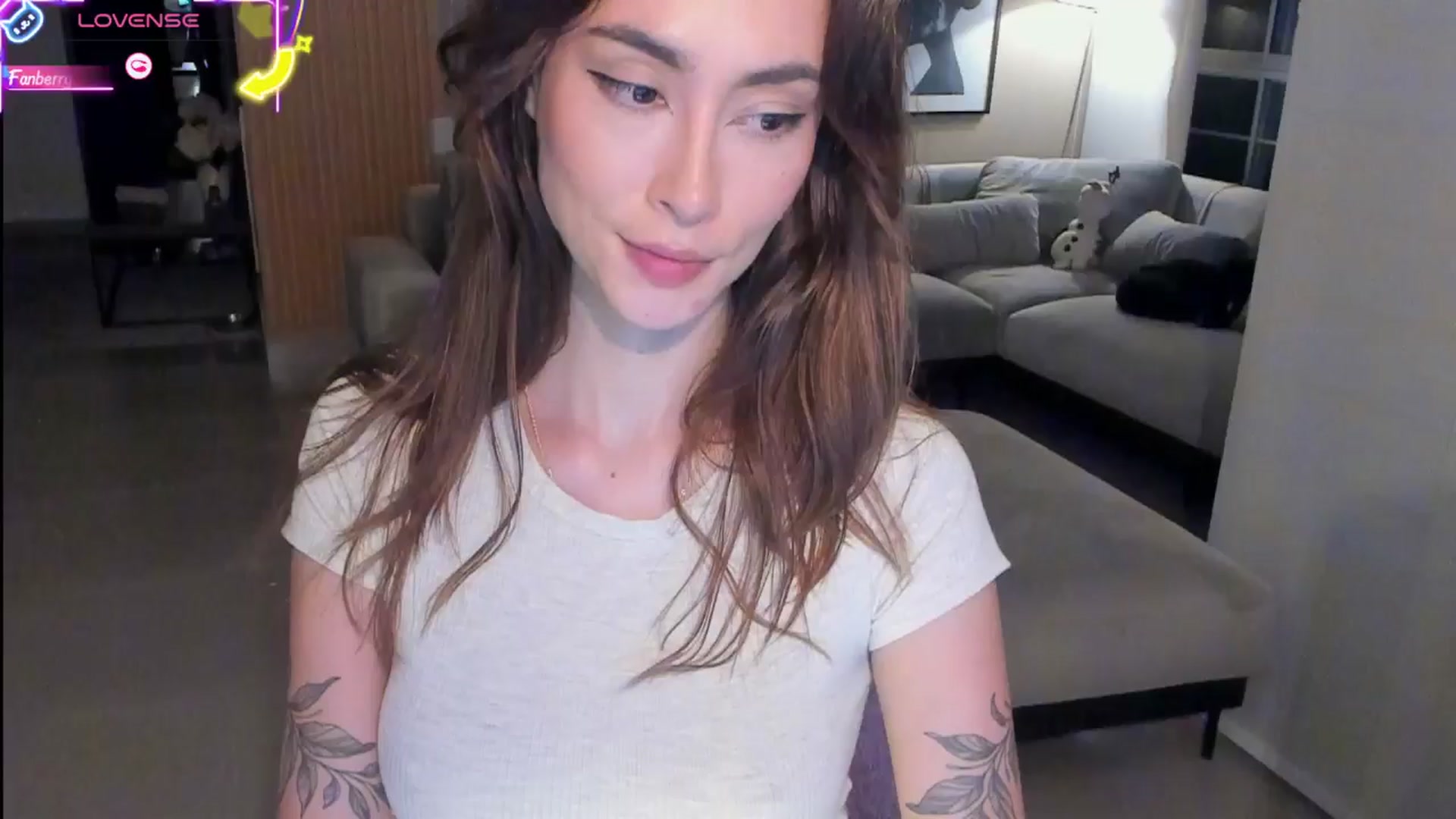 Gallery image thumbnail from MidnightLust_'s myfreecams stream on, 06/05/2025, 06:19 image 9 of 20