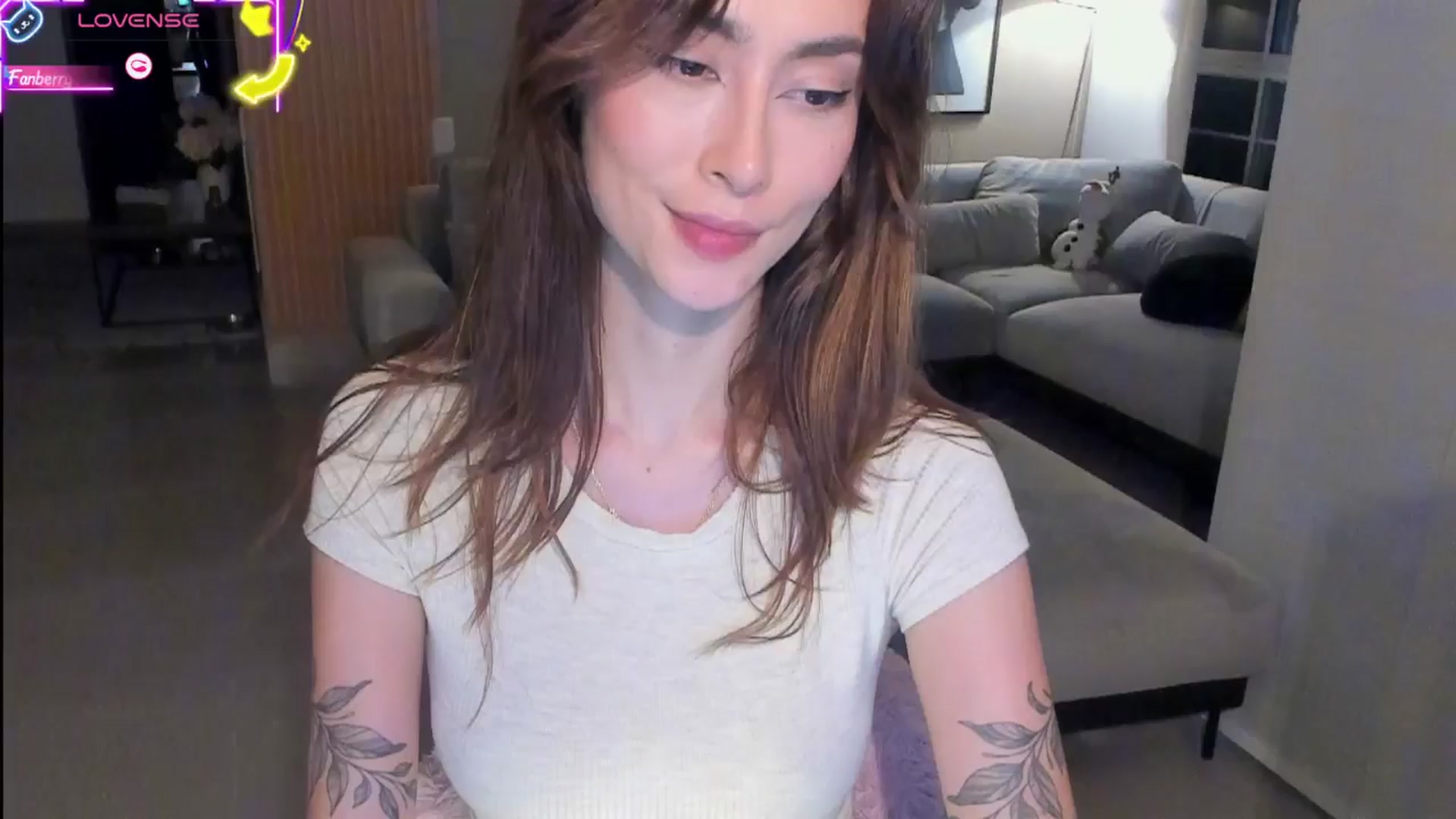 Gallery image thumbnail from MidnightLust_'s myfreecams stream on, 06/05/2025, 06:19 image 7 of 20