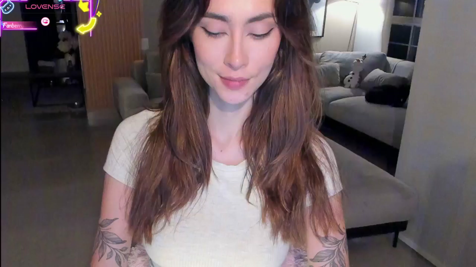 Gallery image thumbnail from MidnightLust_'s myfreecams stream on, 06/05/2025, 06:19 image 10 of 20