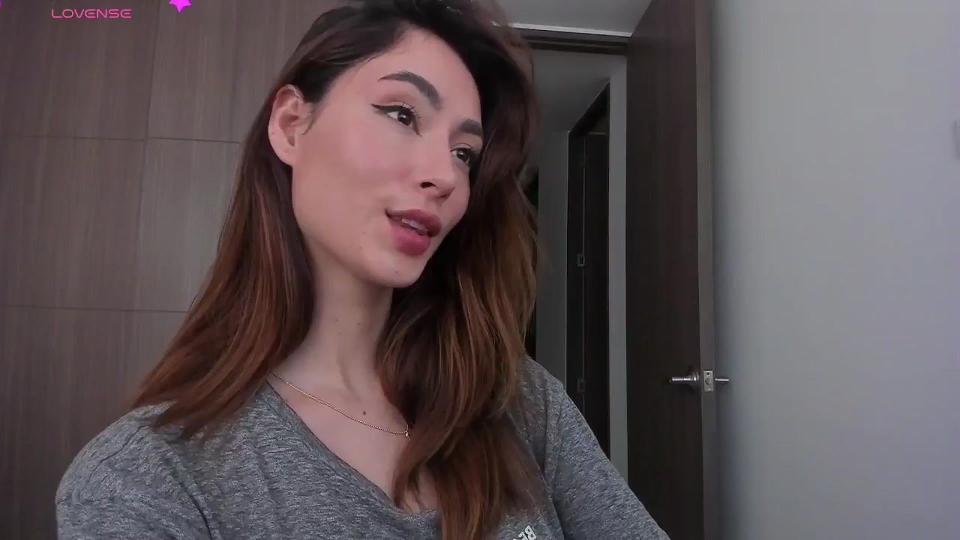 Gallery image thumbnail from MidnightLust_'s myfreecams stream on, 09/02/2025, 16:32 image 1 of 20