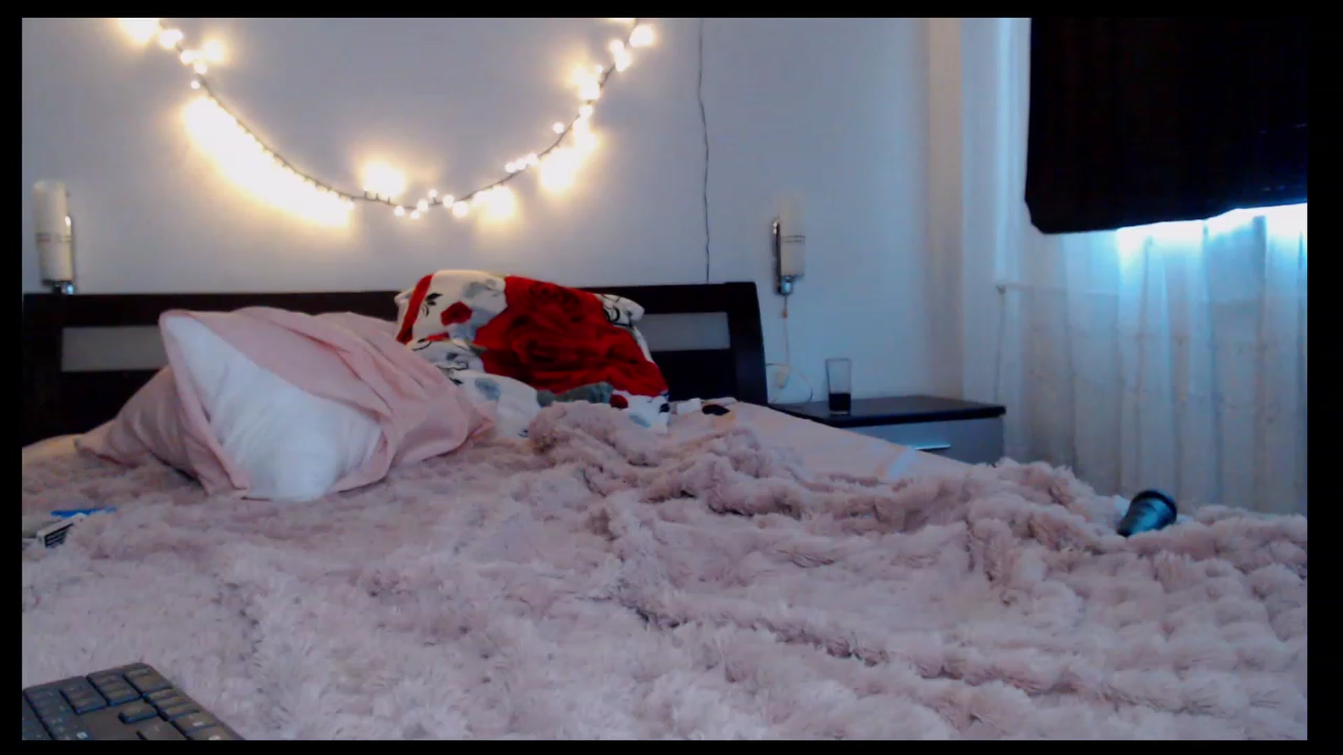 Gallery image thumbnail from Midnight_Joy's myfreecams stream on, 04/05/2023, 10:14 image 7 of 20