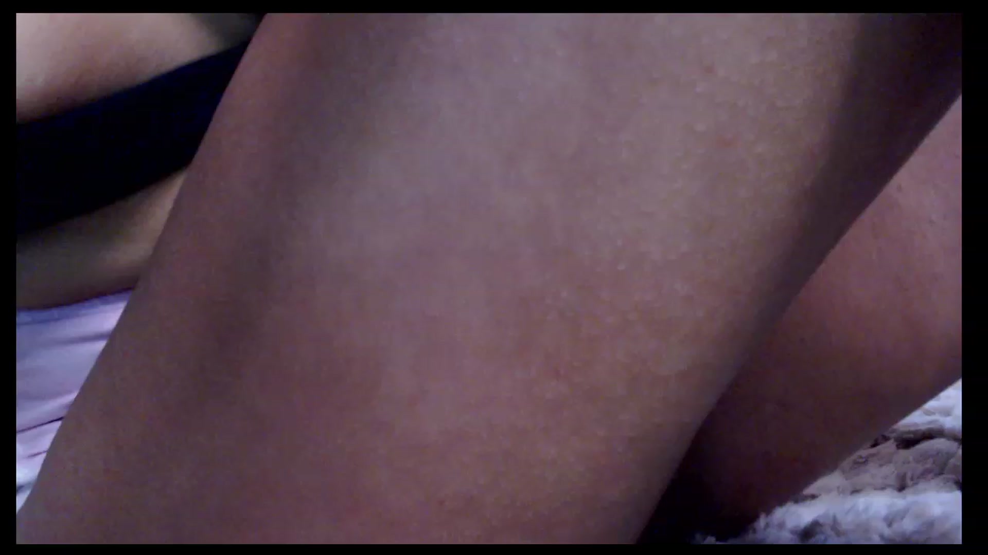 Gallery image thumbnail from Midnight_Joy's myfreecams stream on, 04/05/2023, 10:14 image 14 of 20
