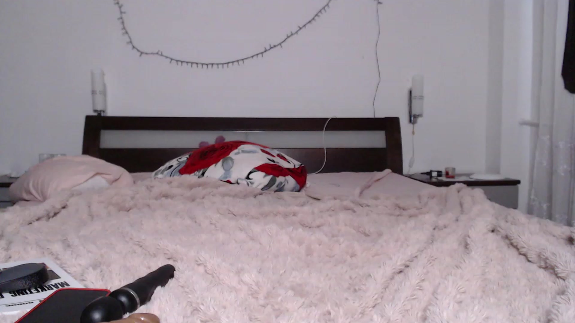 Gallery image thumbnail from Midnight_Joy's myfreecams stream on, 04/07/2023, 12:46 image 13 of 20