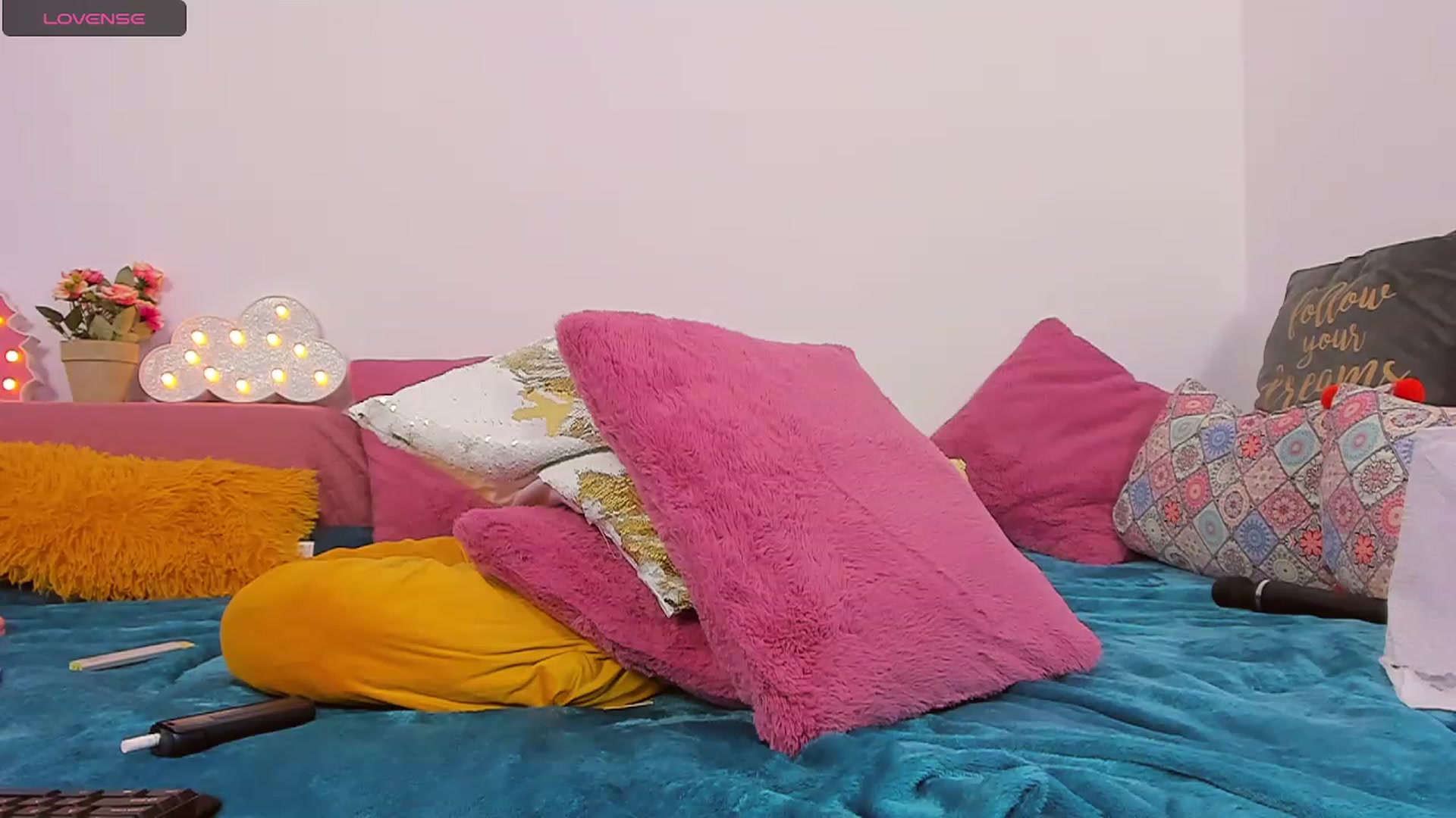 Gallery image thumbnail from Midnight_Joy's myfreecams stream on, 11/12/2023, 06:12 image 9 of 20