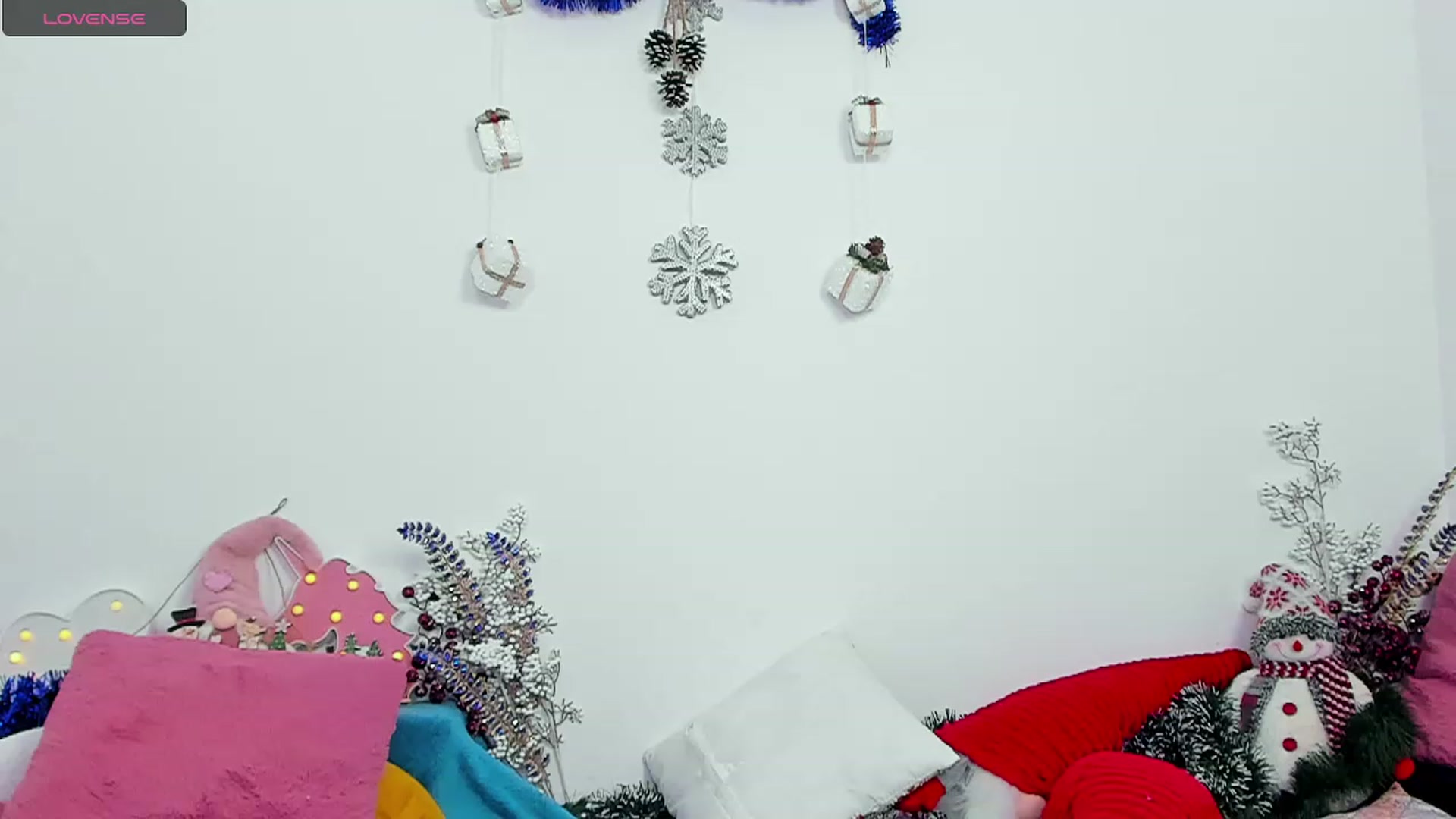 Gallery image thumbnail from Midnight_Joy's myfreecams stream on, 12/21/2023, 03:23 image 7 of 20