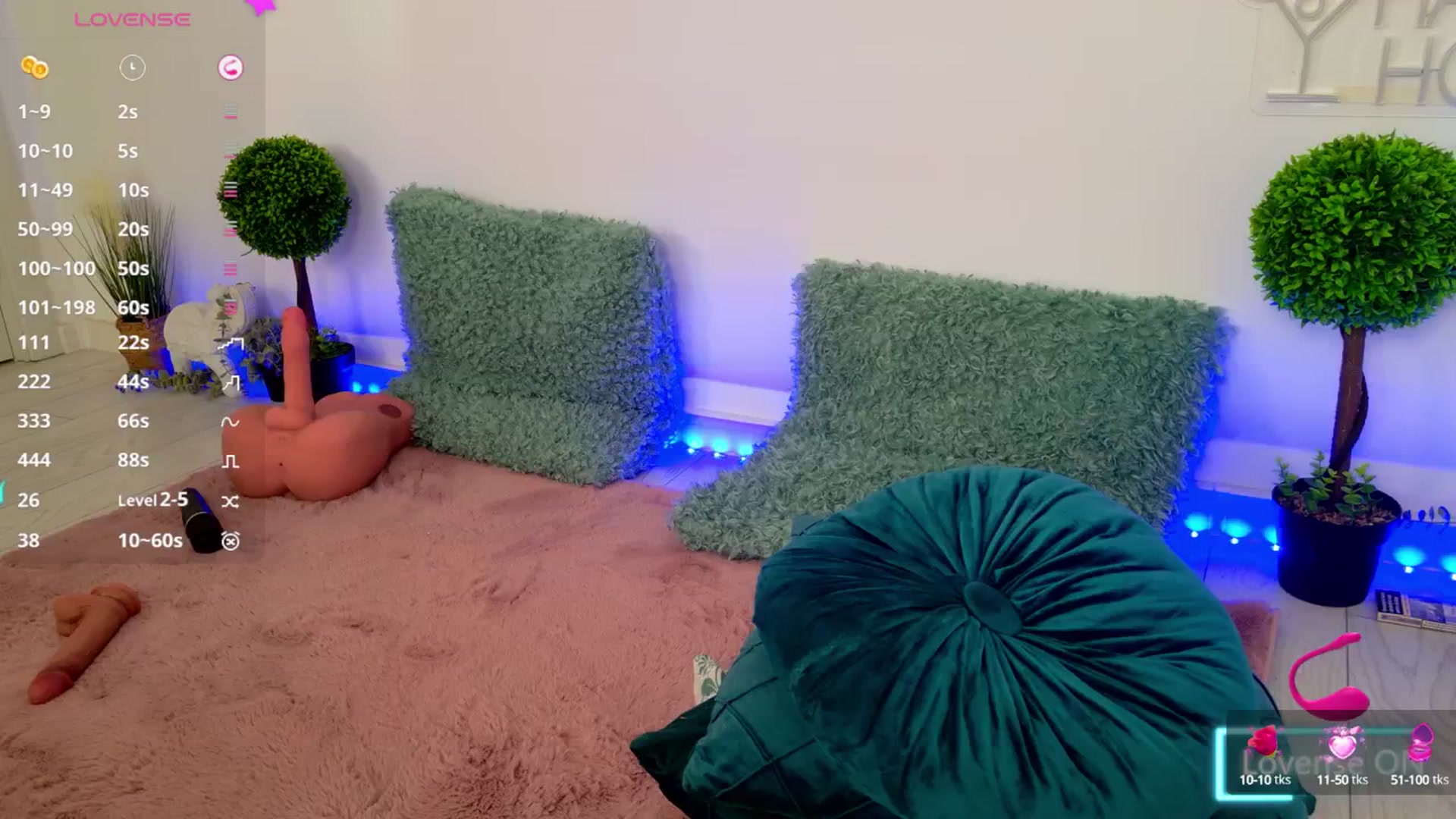 Gallery image thumbnail from Midnight_Joy's myfreecams stream on, 03/10/2025, 13:06 image 18 of 20
