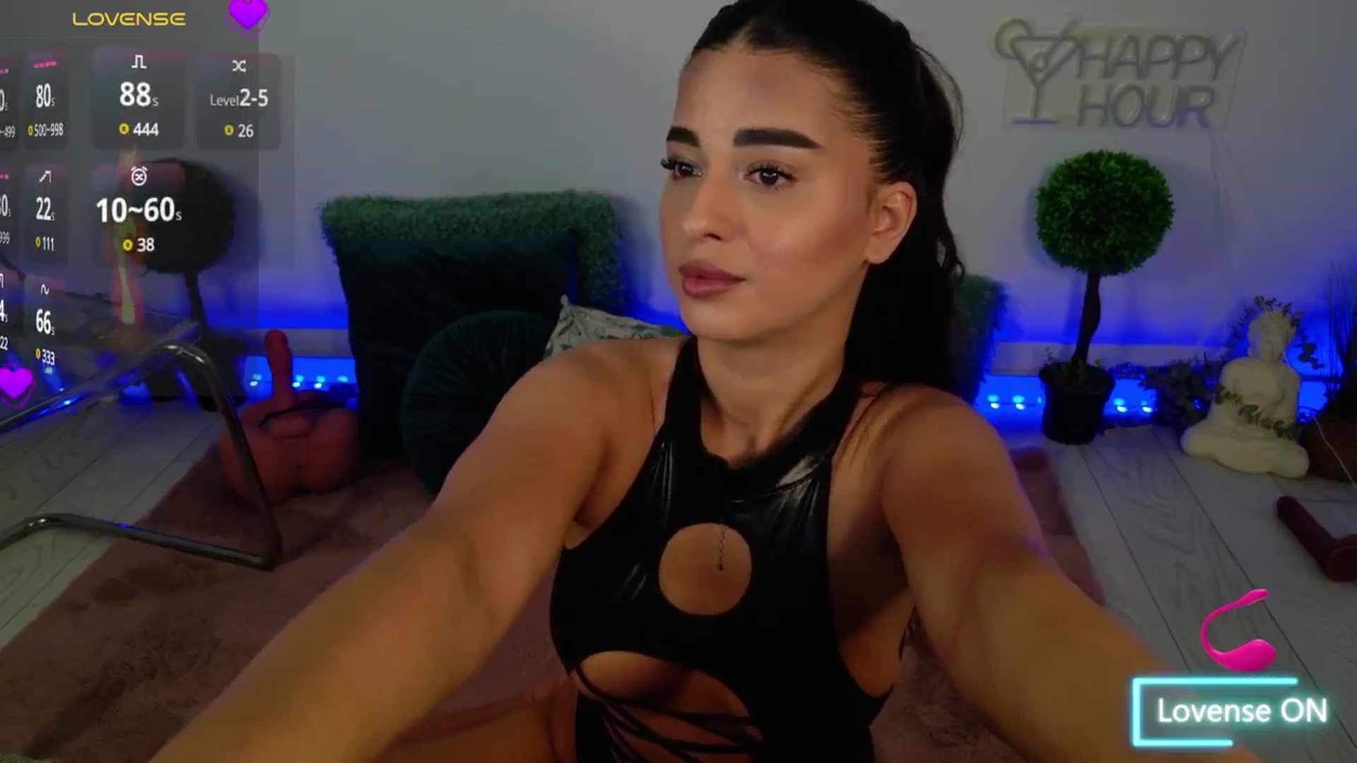 Gallery image thumbnail from Midnight_Joy's myfreecams stream on, 03/12/2025, 16:47 image 2 of 20