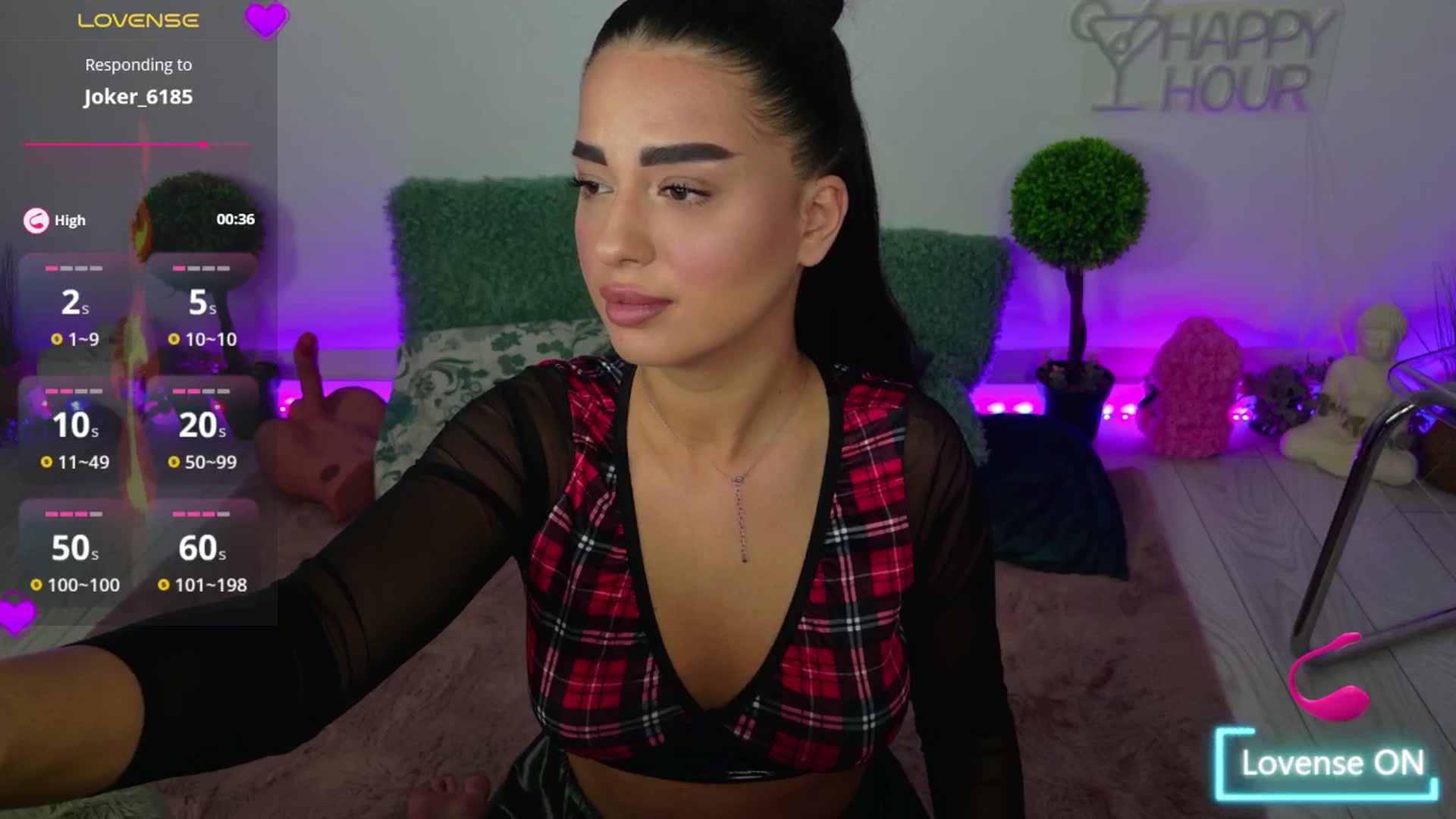 Gallery image thumbnail from Midnight_Joy's myfreecams stream on, 03/19/2025, 22:13 image 16 of 20