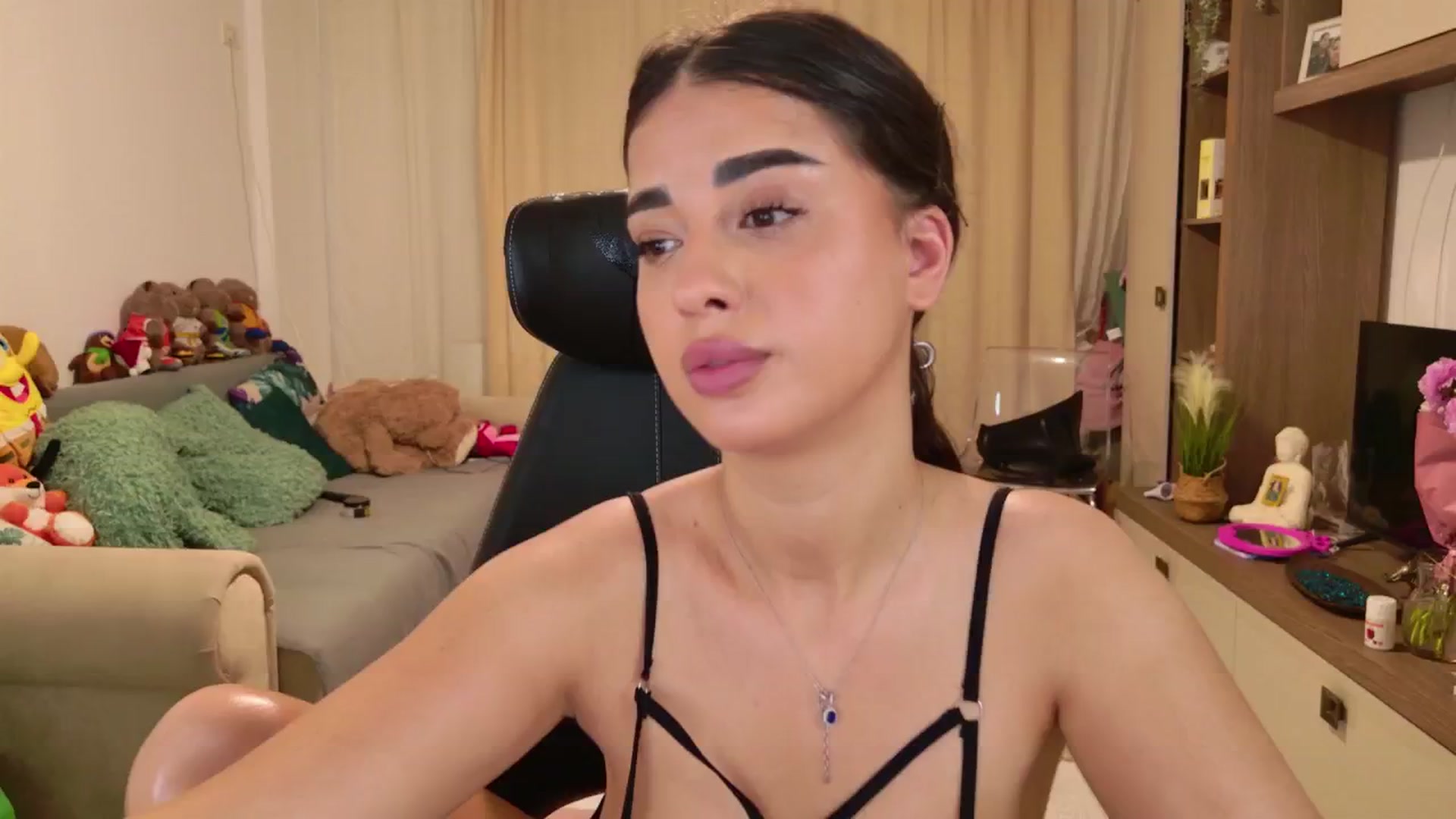 Gallery image thumbnail from Midnight_Joy's myfreecams stream on, 06/03/2025, 23:04 image 6 of 20