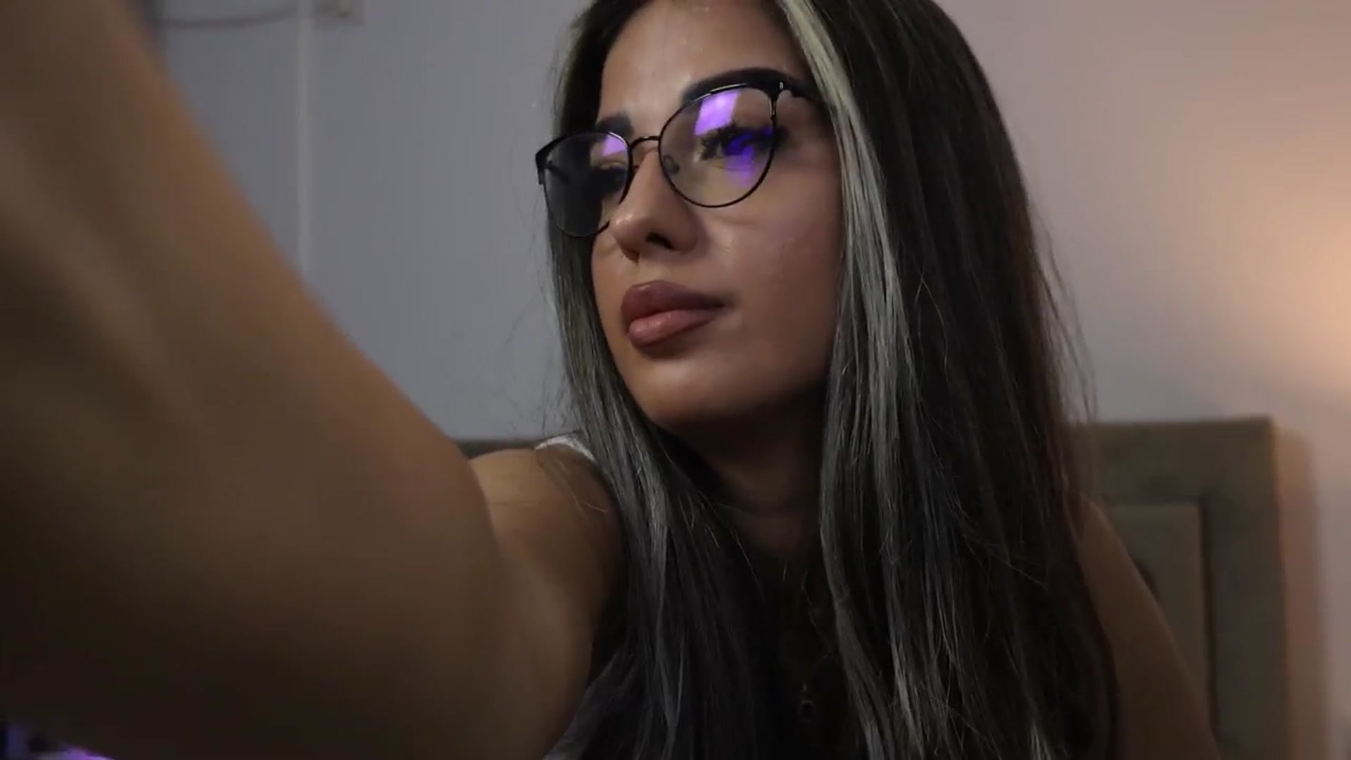 Gallery image thumbnail from Midnight_Joy's myfreecams stream on, 09/30/2025, 23:16 image 8 of 20