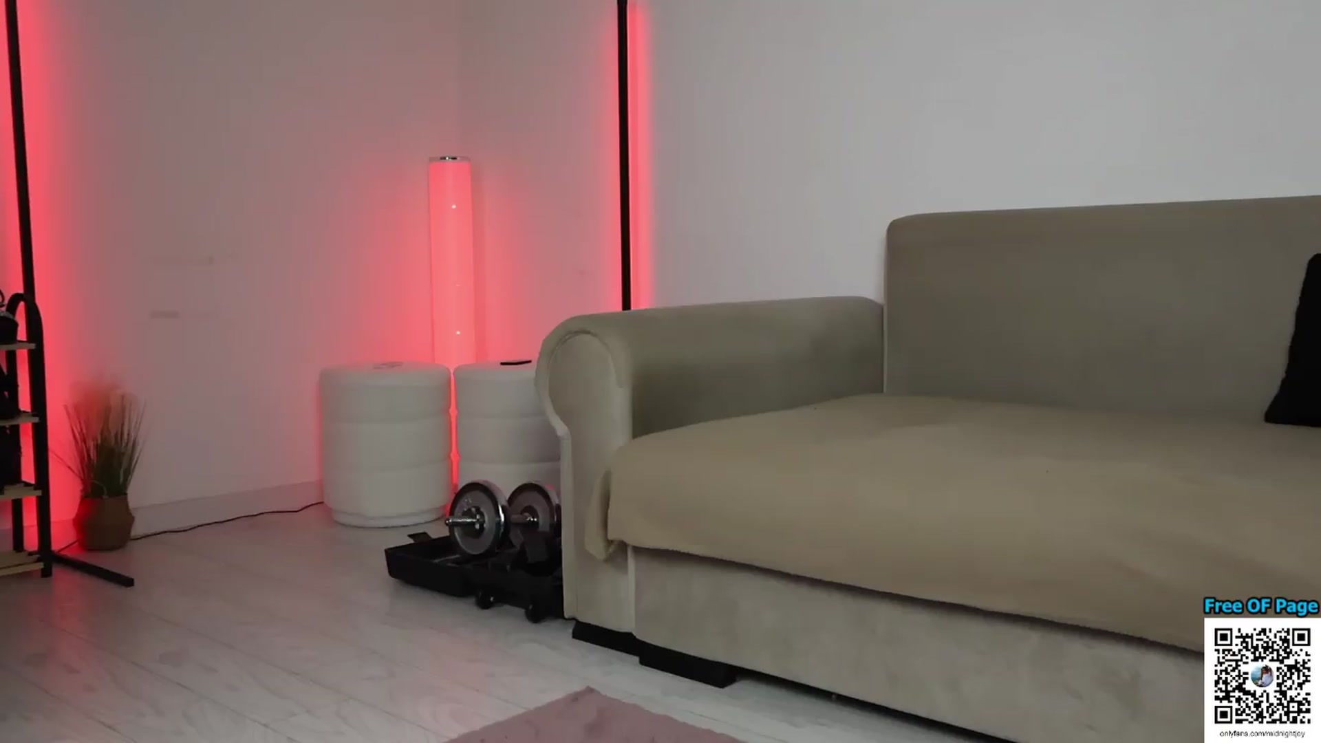 Gallery image thumbnail from Midnight_Joy's myfreecams stream on, 09/18/2026, 02:00 image 20 of 20