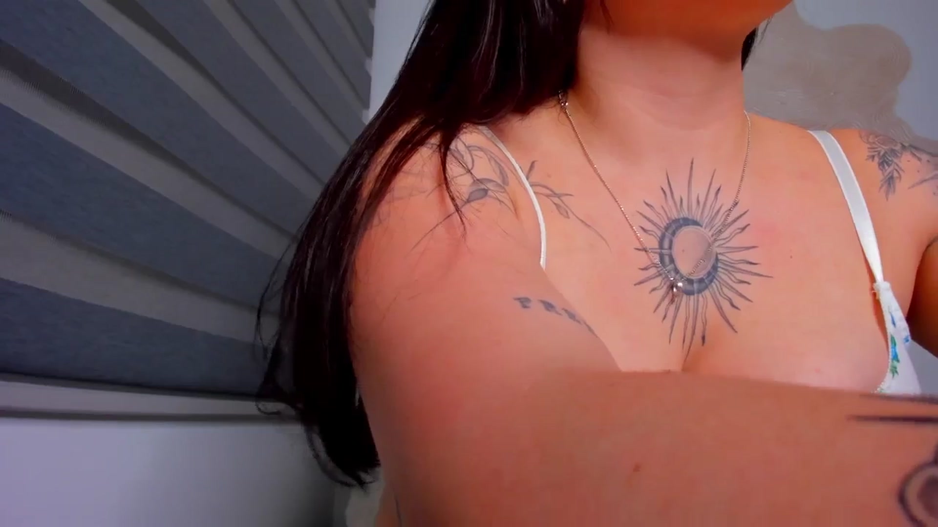 Gallery image thumbnail from Midnight___'s myfreecams stream on, 10/11/2025, 24:14 image 13 of 20