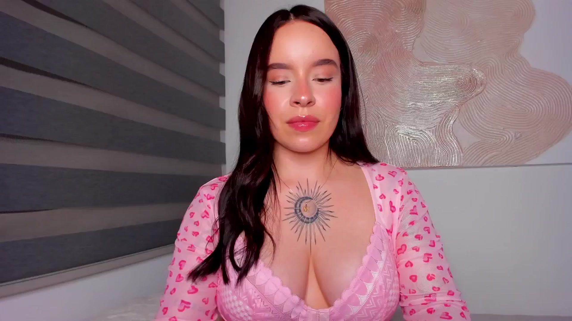 Gallery image thumbnail from Midnight___'s myfreecams stream on, 10/25/2025, 03:24 image 1 of 20