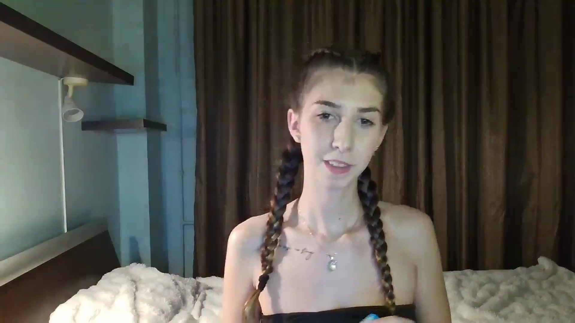 Gallery image thumbnail from Midnightdream's myfreecams stream on, 11/24/2025, 01:38 image 5 of 20