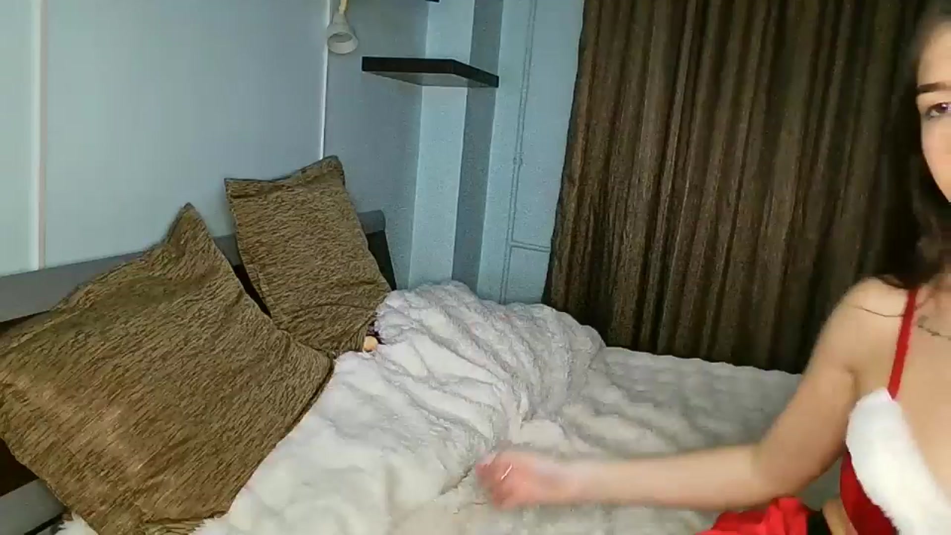 Gallery image thumbnail from Midnightdream's myfreecams stream on, 12/15/2025, 04:22 image 11 of 20