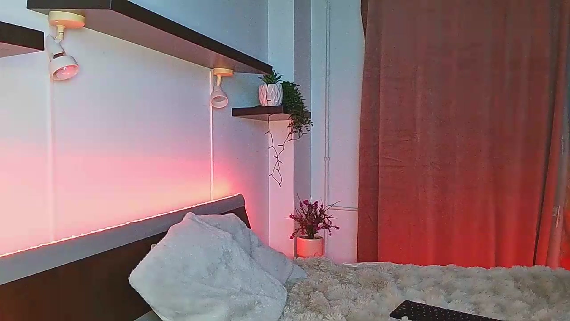 Gallery image thumbnail from Midnightdream's myfreecams stream on, 06/01/2026, 23:16 image 3 of 20