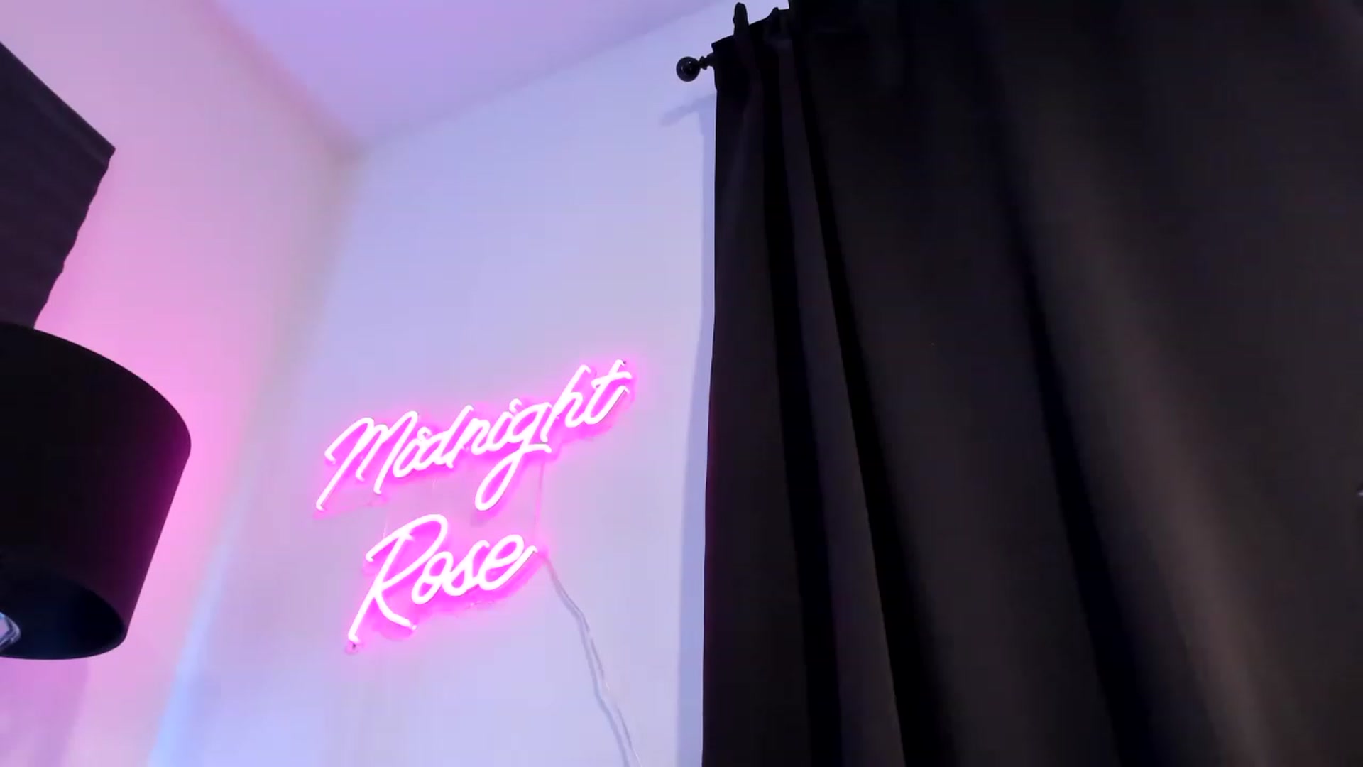 Gallery image thumbnail from Midnightrose's myfreecams stream on, 01/16/2023, 11:30 image 14 of 20