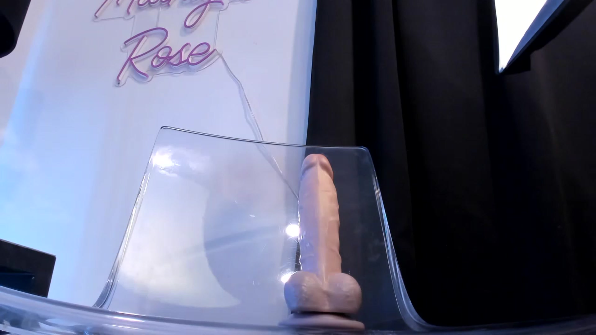 Gallery image thumbnail from Midnightrose's myfreecams stream on, 01/20/2023, 08:23 image 19 of 20