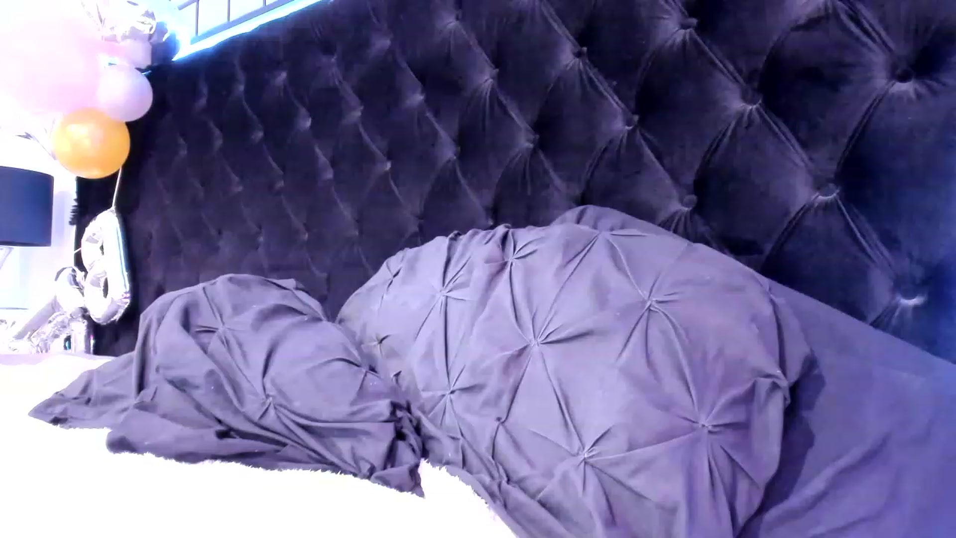 Gallery image thumbnail from Midnightrose's myfreecams stream on, 01/28/2023, 11:20 image 8 of 20
