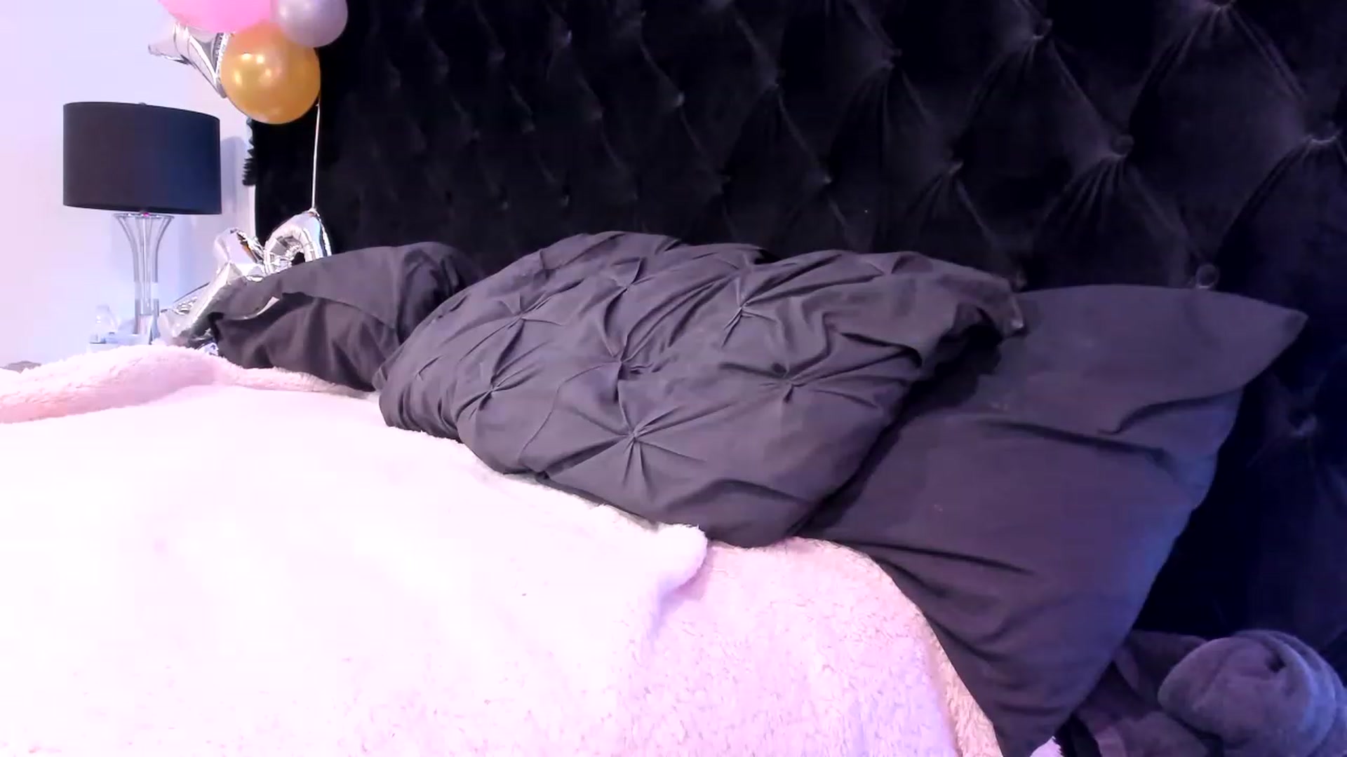Gallery image thumbnail from Midnightrose's myfreecams stream on, 01/30/2023, 12:56 image 16 of 20