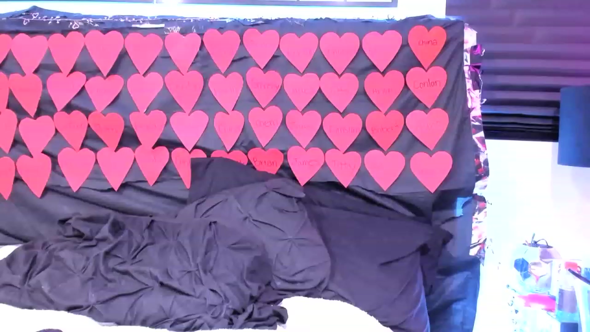 Gallery image thumbnail from Midnightrose's myfreecams stream on, 02/19/2023, 08:17 image 17 of 20