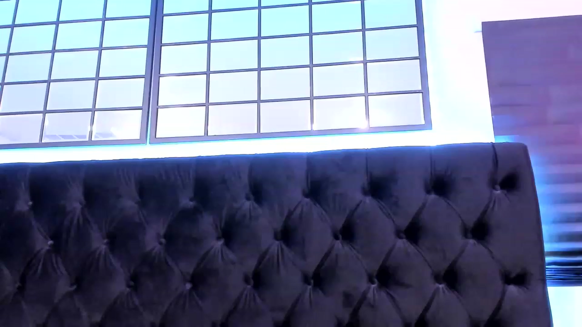 Gallery image thumbnail from Midnightrose's myfreecams stream on, 03/10/2023, 12:26 image 5 of 20