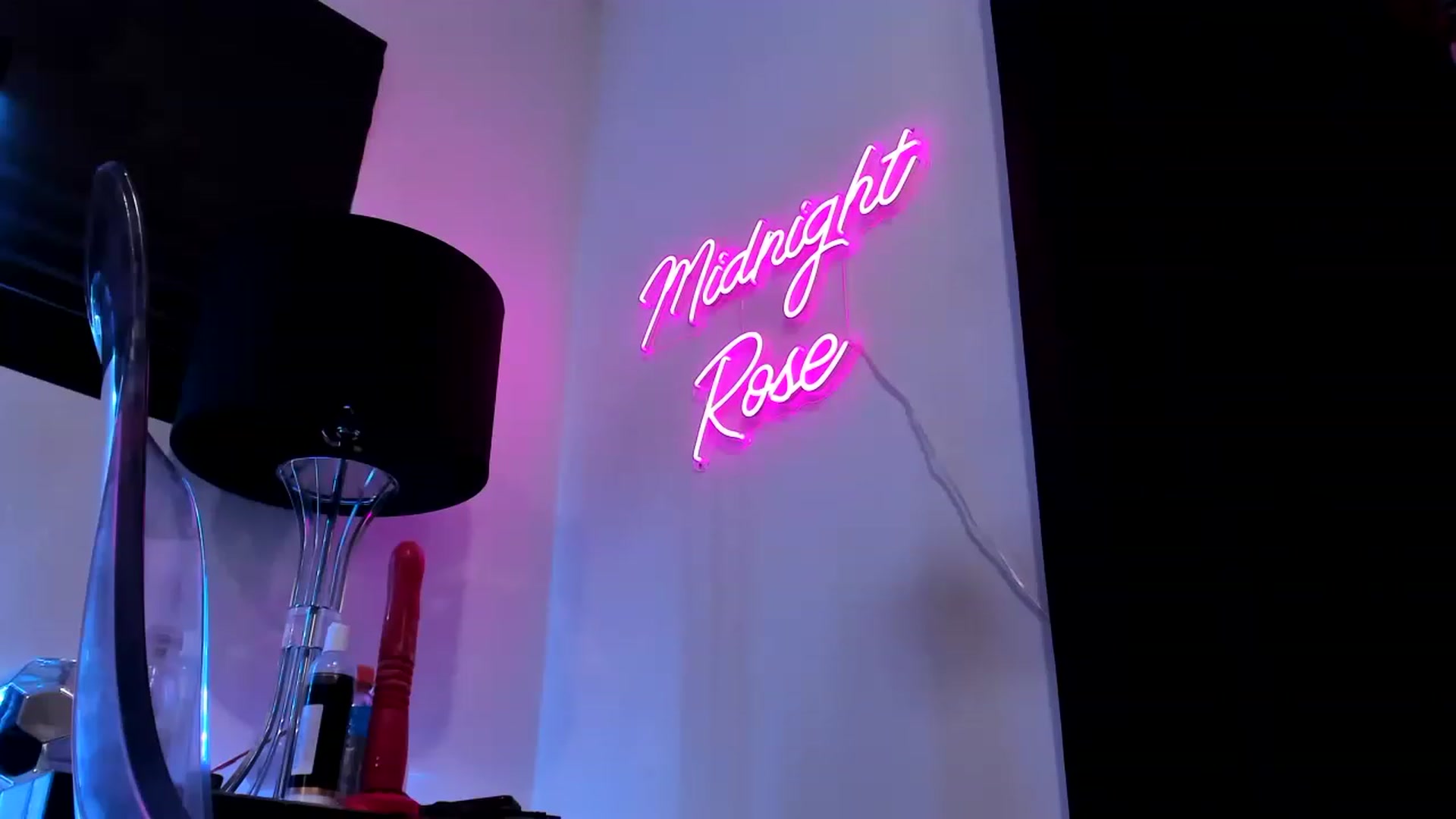 Gallery image thumbnail from Midnightrose's myfreecams stream on, 03/14/2023, 11:44 image 14 of 20