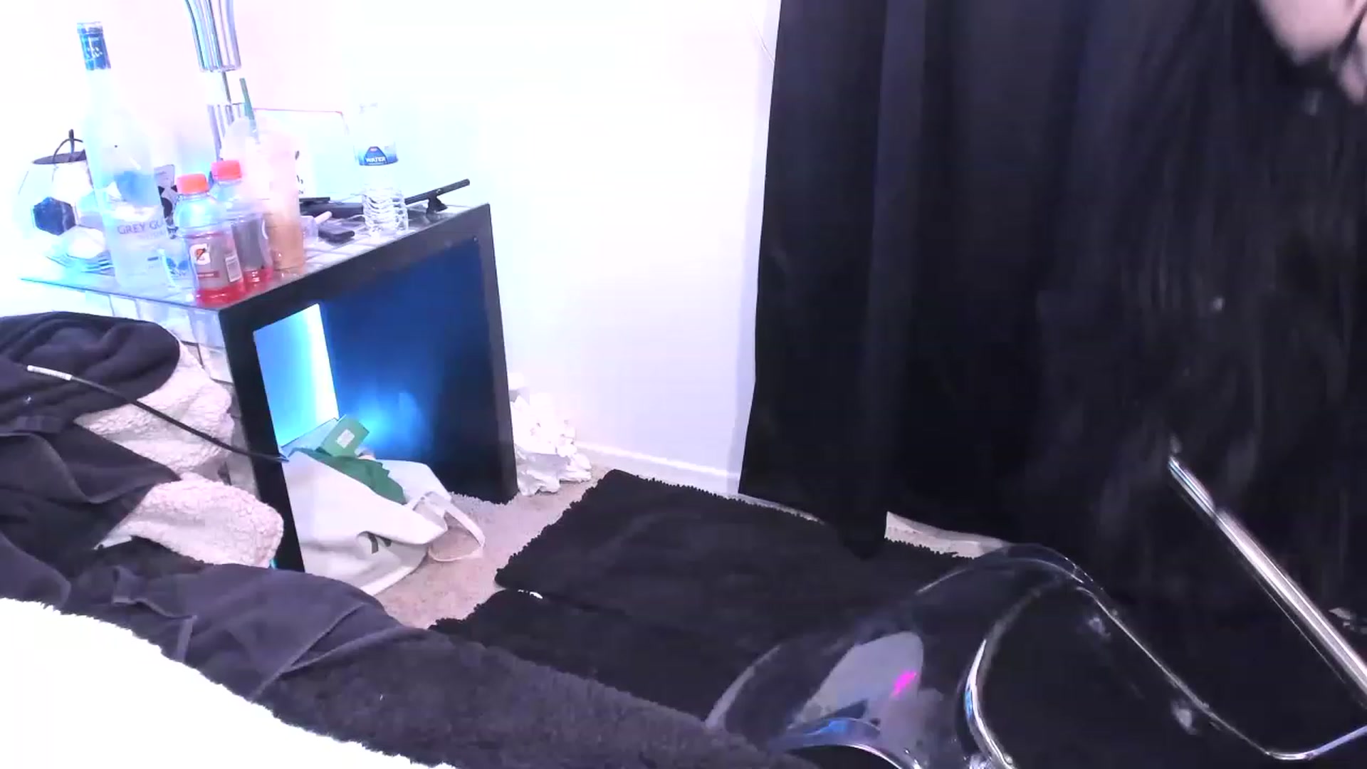 Gallery image thumbnail from Midnightrose's myfreecams stream on, 03/25/2023, 08:19 image 15 of 20