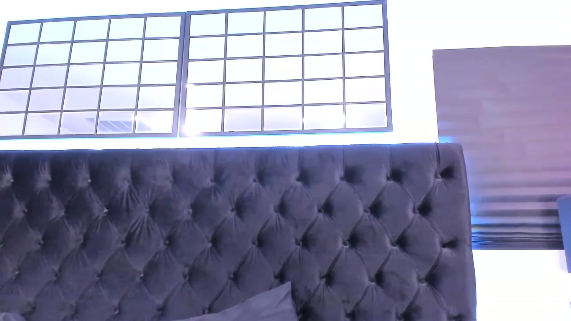 Gallery image thumbnail from Midnightrose's myfreecams stream on, 03/27/2023, 07:31 image 10 of 20