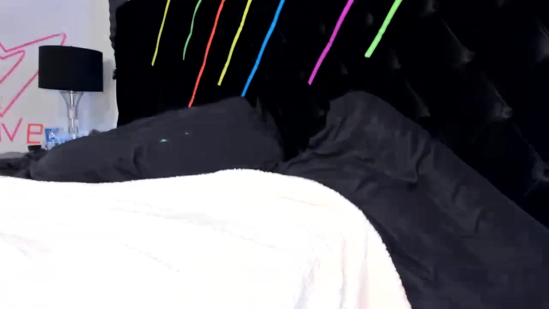Gallery image thumbnail from Midnightrose's myfreecams stream on, 04/25/2023, 11:40 image 10 of 20