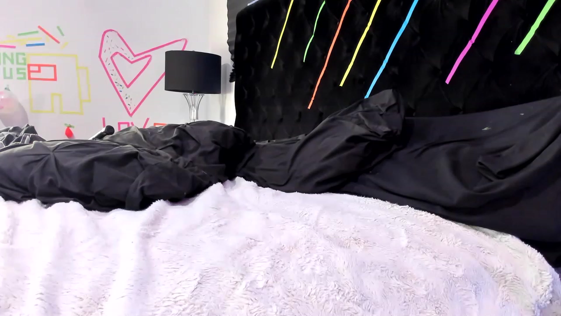 Gallery image thumbnail from Midnightrose's myfreecams stream on, 05/04/2023, 08:06 image 11 of 20
