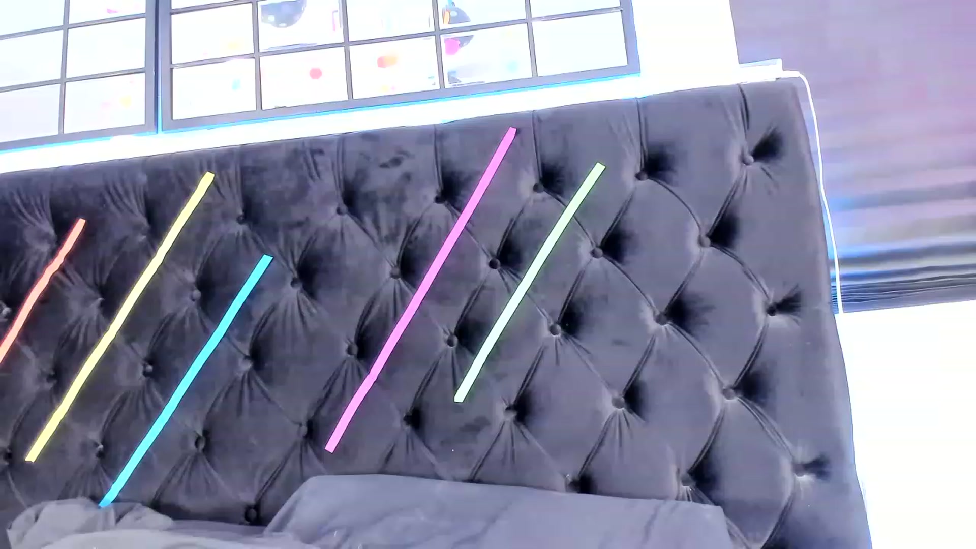 Gallery image thumbnail from Midnightrose's myfreecams stream on, 05/12/2023, 09:04 image 5 of 20