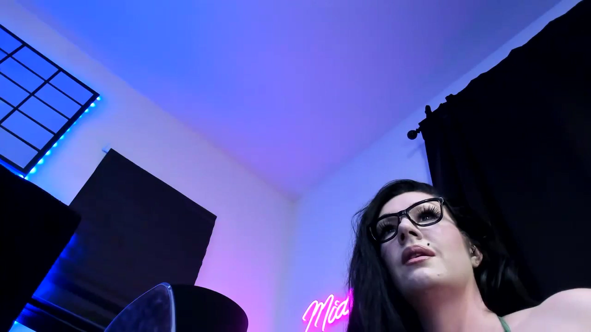 Gallery image thumbnail from Midnightrose's myfreecams stream on, 09/07/2023, 07:54 image 19 of 20